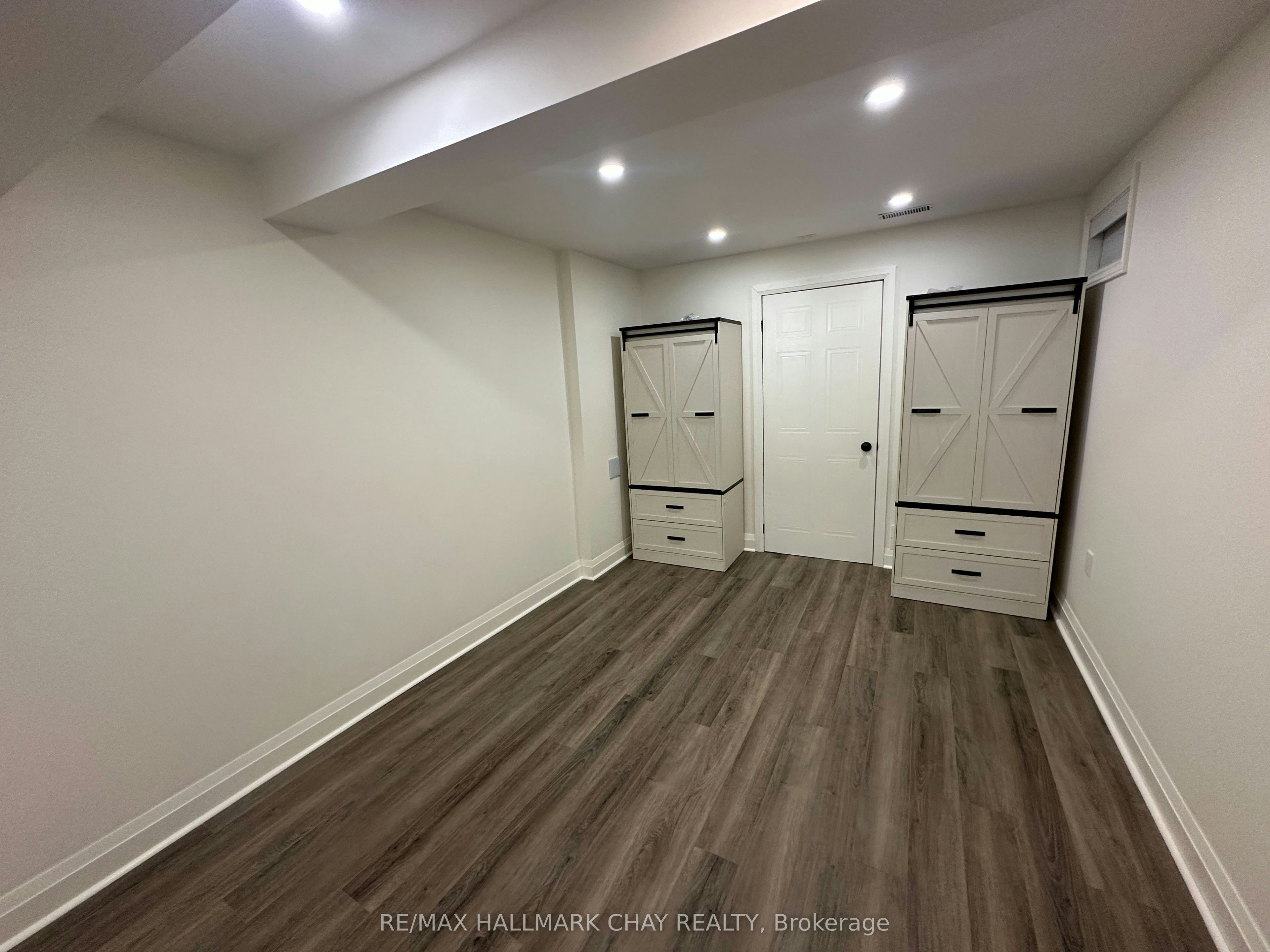 64 Logan Court, Barrie, ON, L4N 8G8 - 13