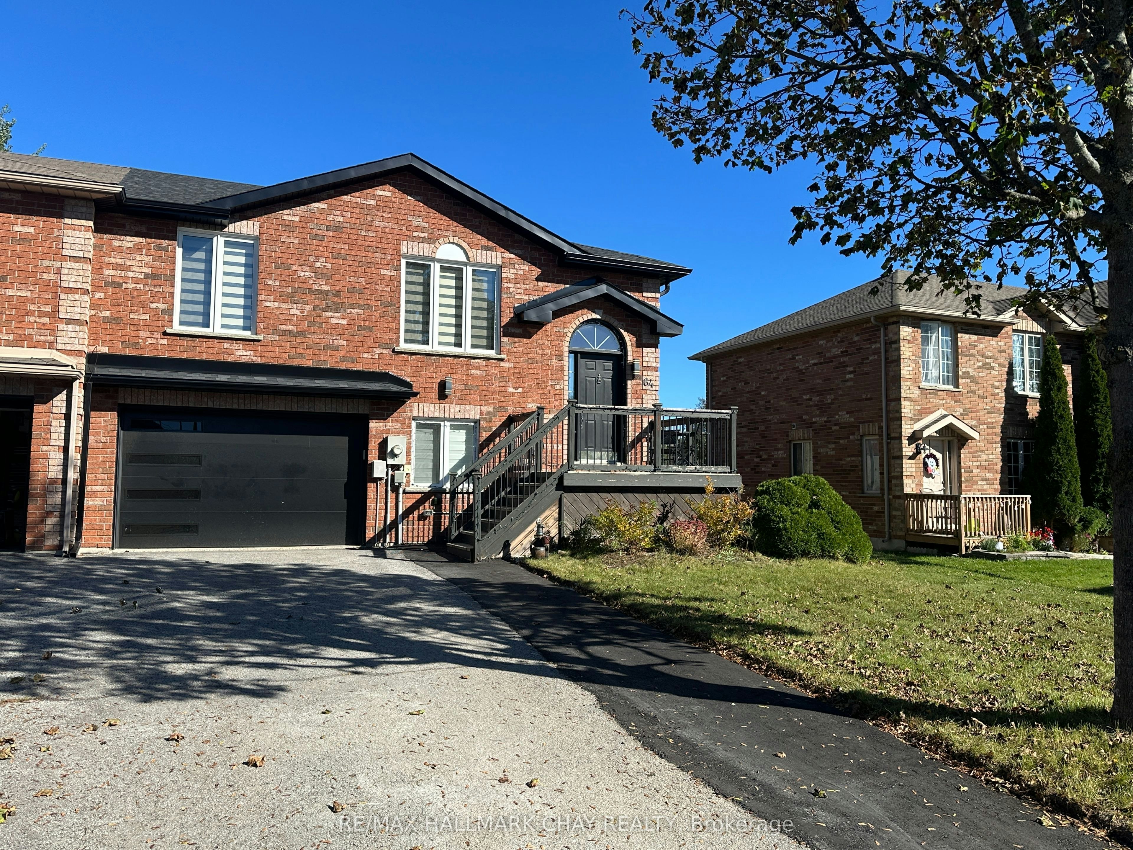 64 Logan Court, Barrie, ON, L4N 8G8
