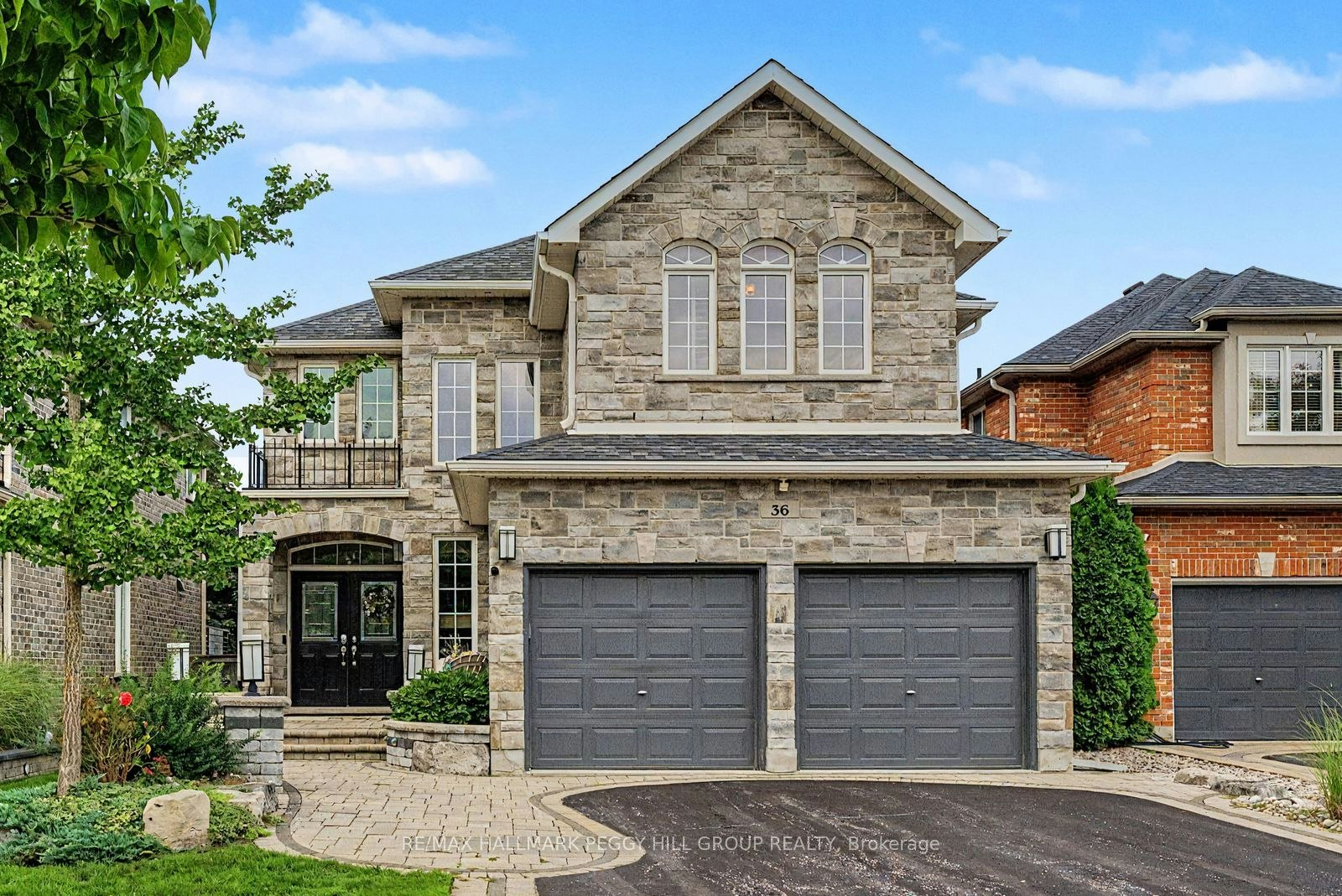 36 Auburn Court, Barrie, ON, L4N 6G9