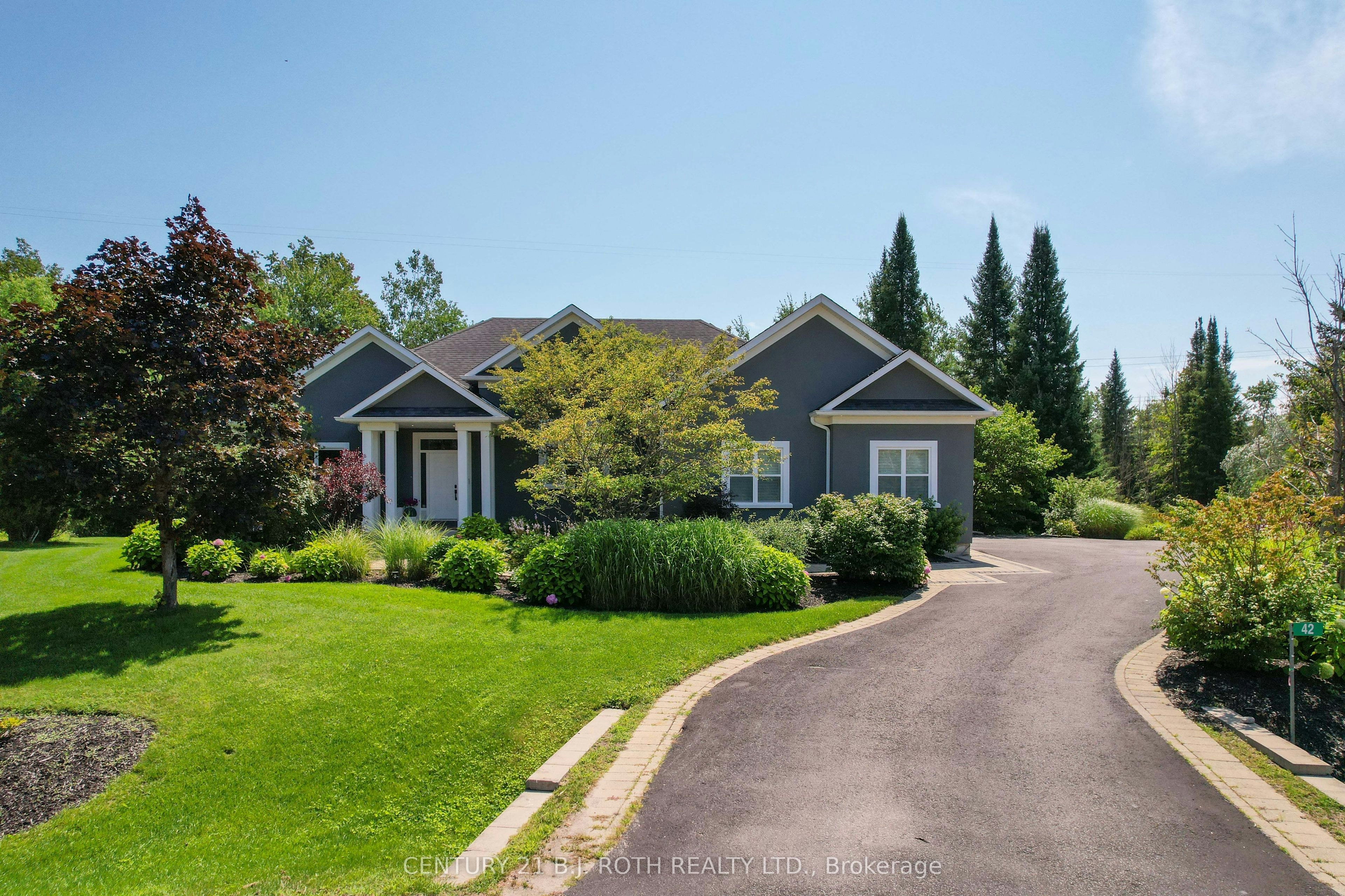 42 Lilac Lane, Springwater, ON, L0L 1X0