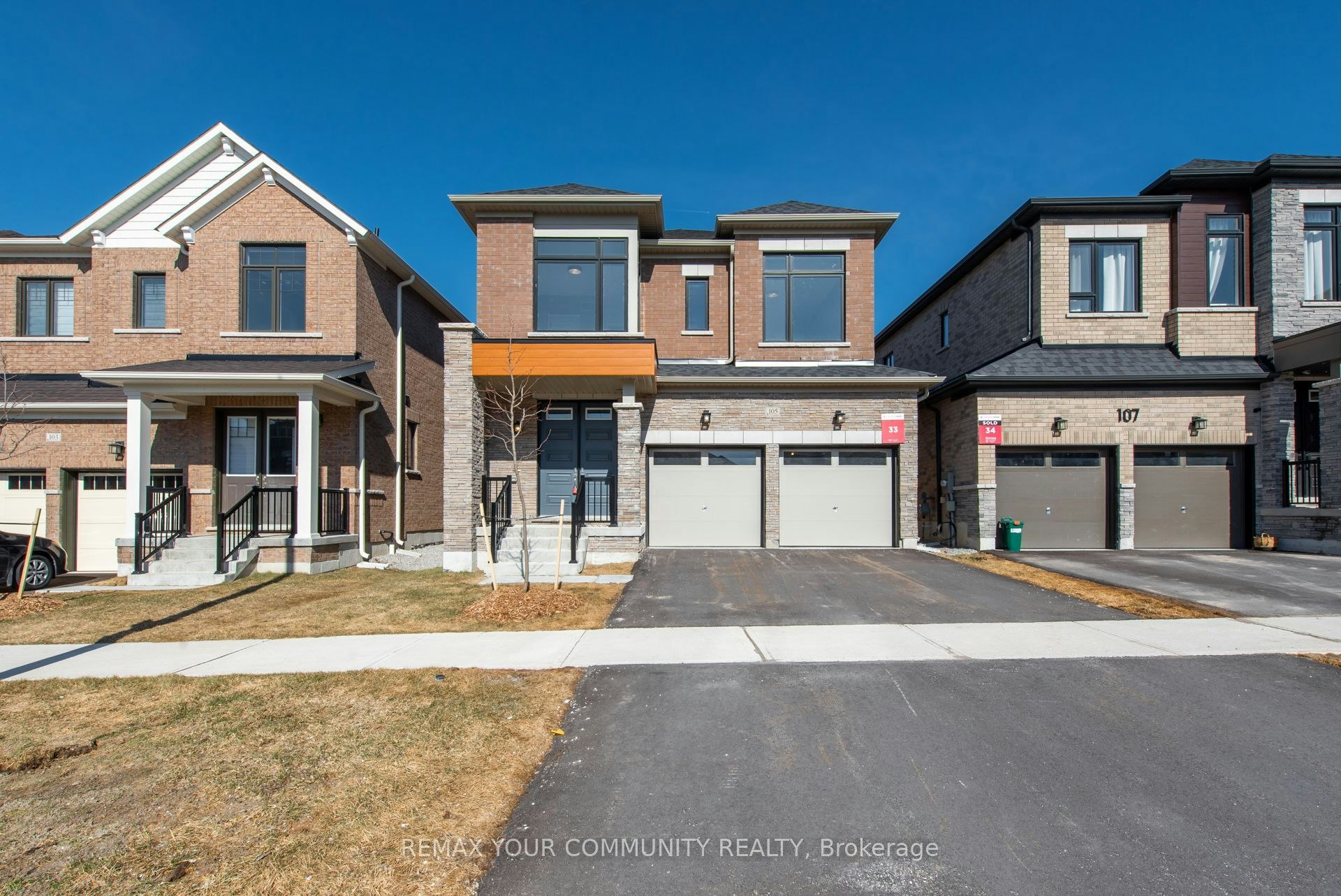 105 Bearberry Road, Springwater, ON, L9X 0P4