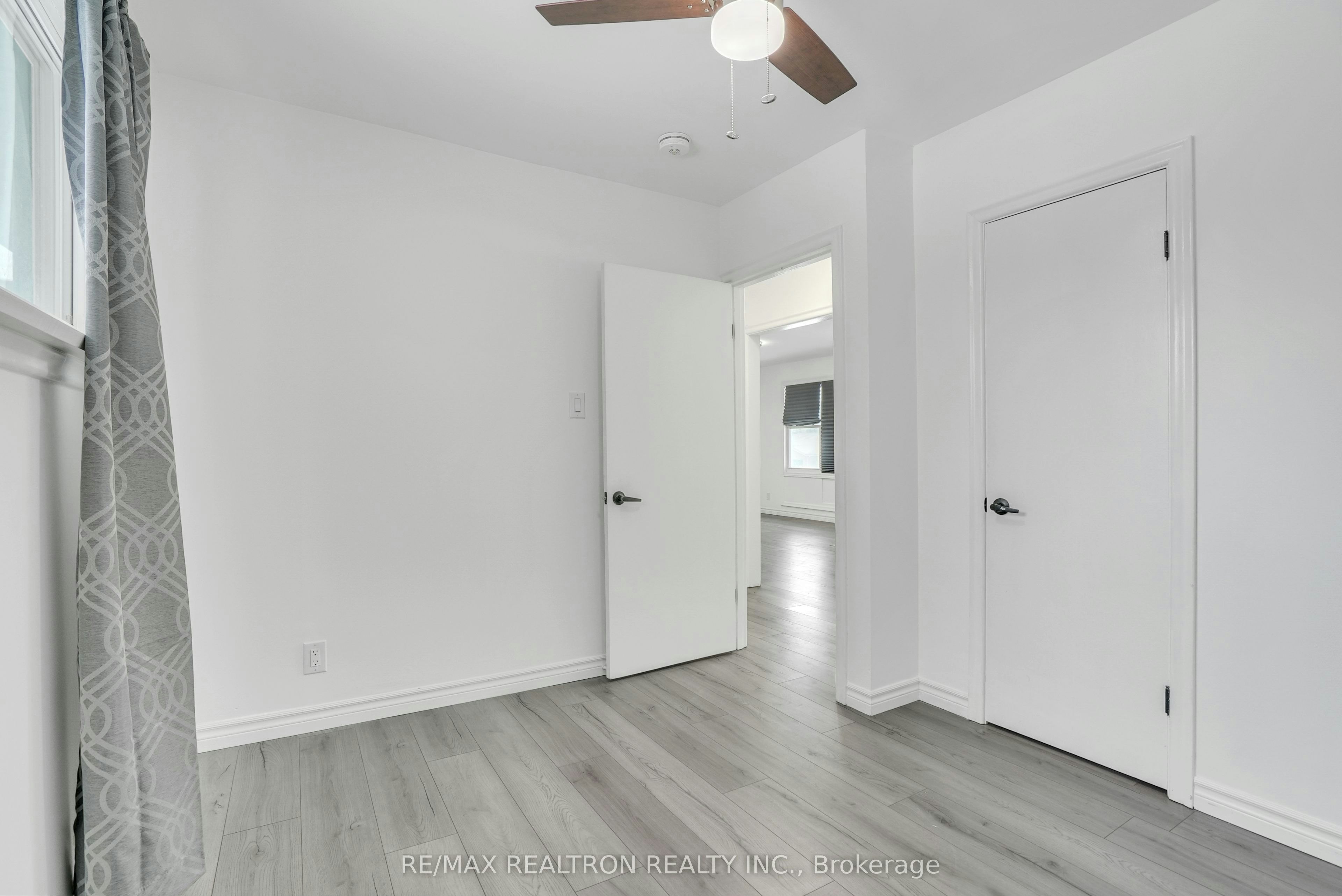 212 Little Avenue, Barrie, ON, L4N 6L1 - 10