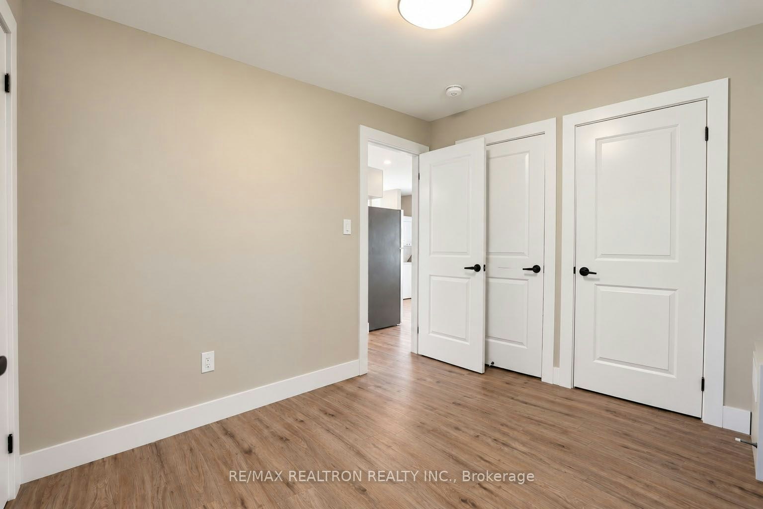 212 Little Avenue, Barrie, ON, L4N 6L1 - 9