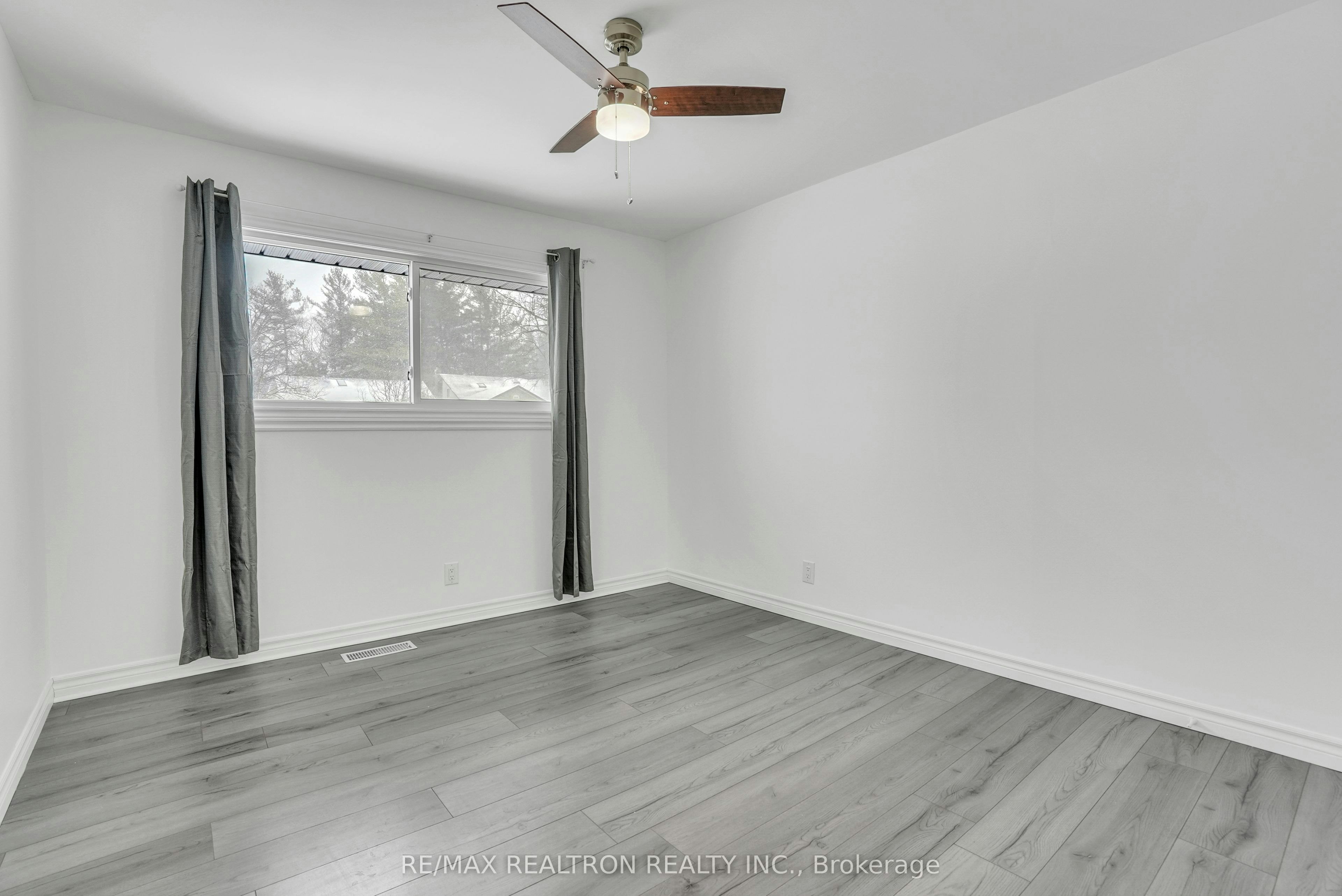212 Little Avenue, Barrie, ON, L4N 6L1 - 13