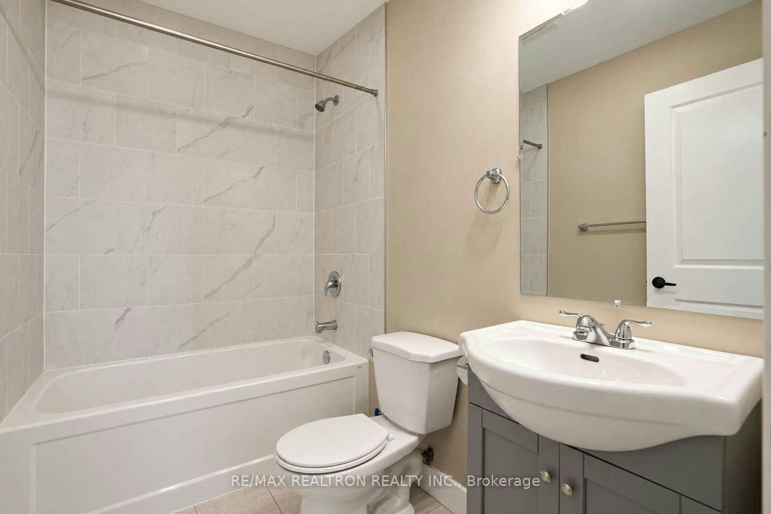 212 Little Avenue, Barrie, ON, L4N 6L1 - 12