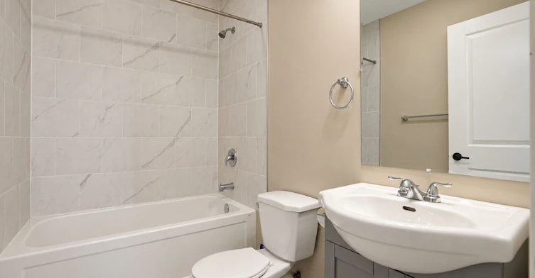 212 Little Avenue, Barrie, ON, L4N 6L1 - 12
