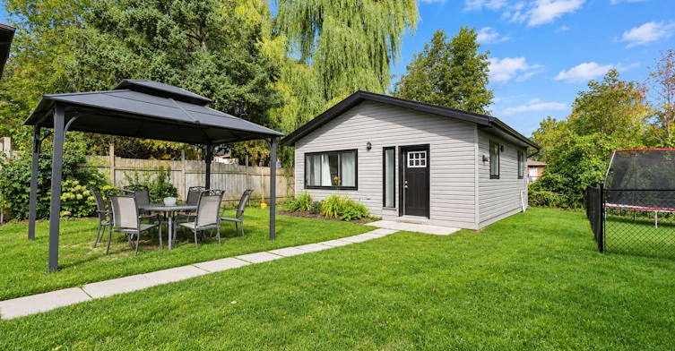 212 Little Avenue, Barrie, ON, L4N 6L1 - 2