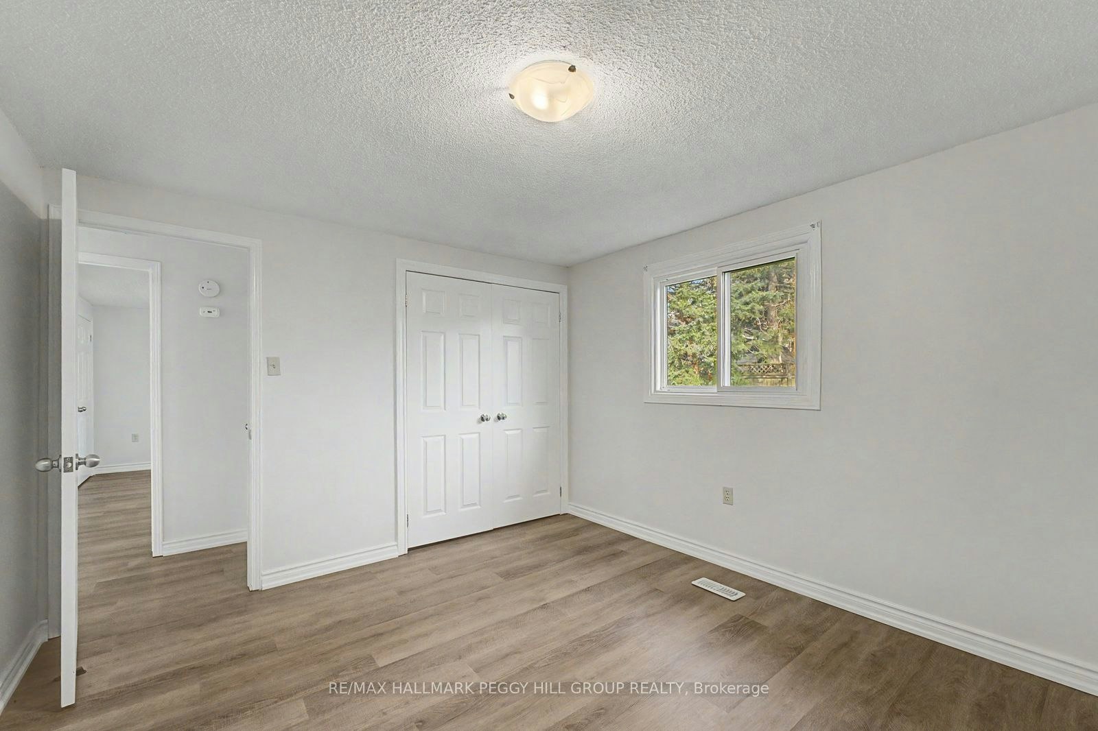 6 Argyle Road, Barrie, ON, L4N 6P9 - 11