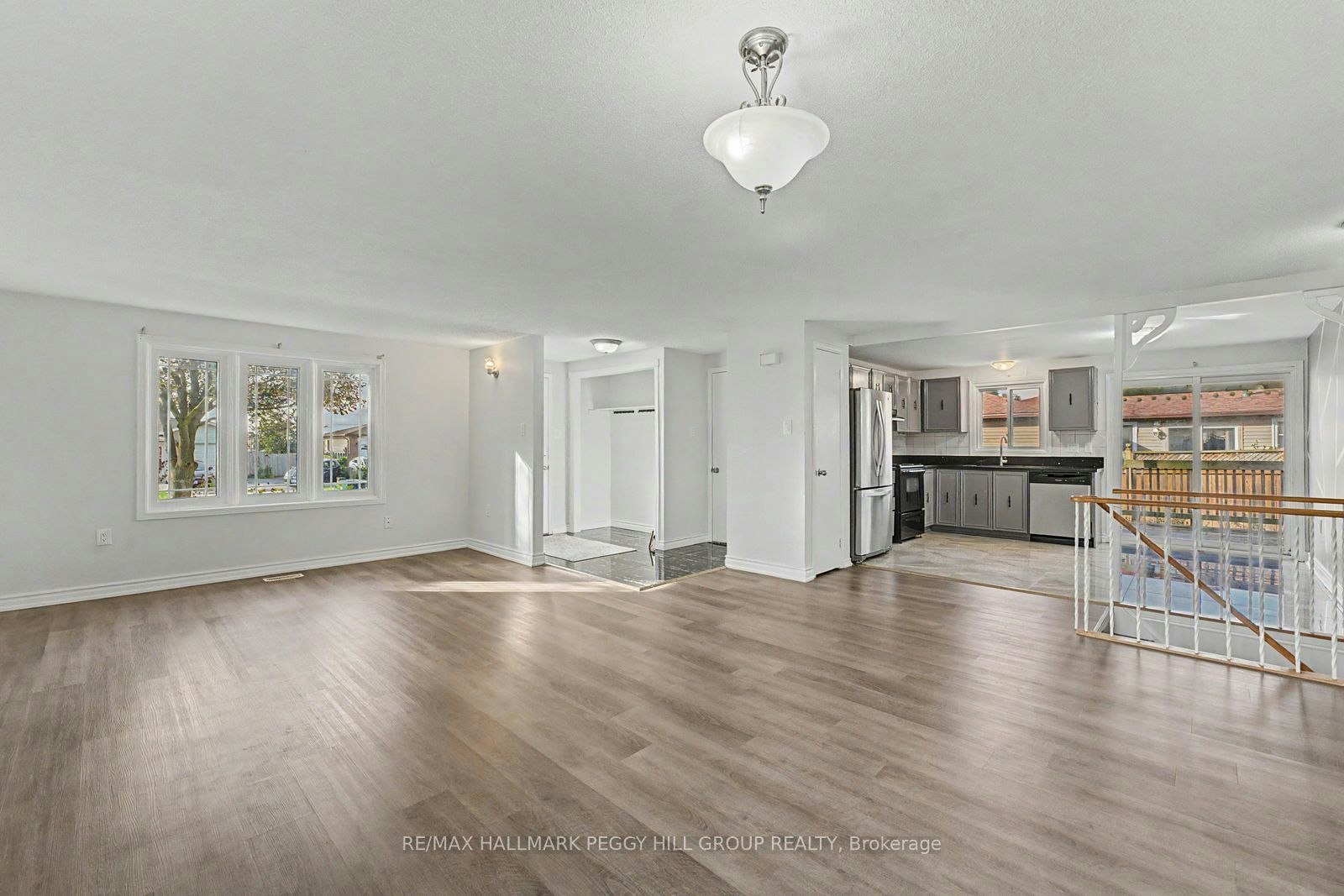 6 Argyle Road, Barrie, ON, L4N 6P9 - 3