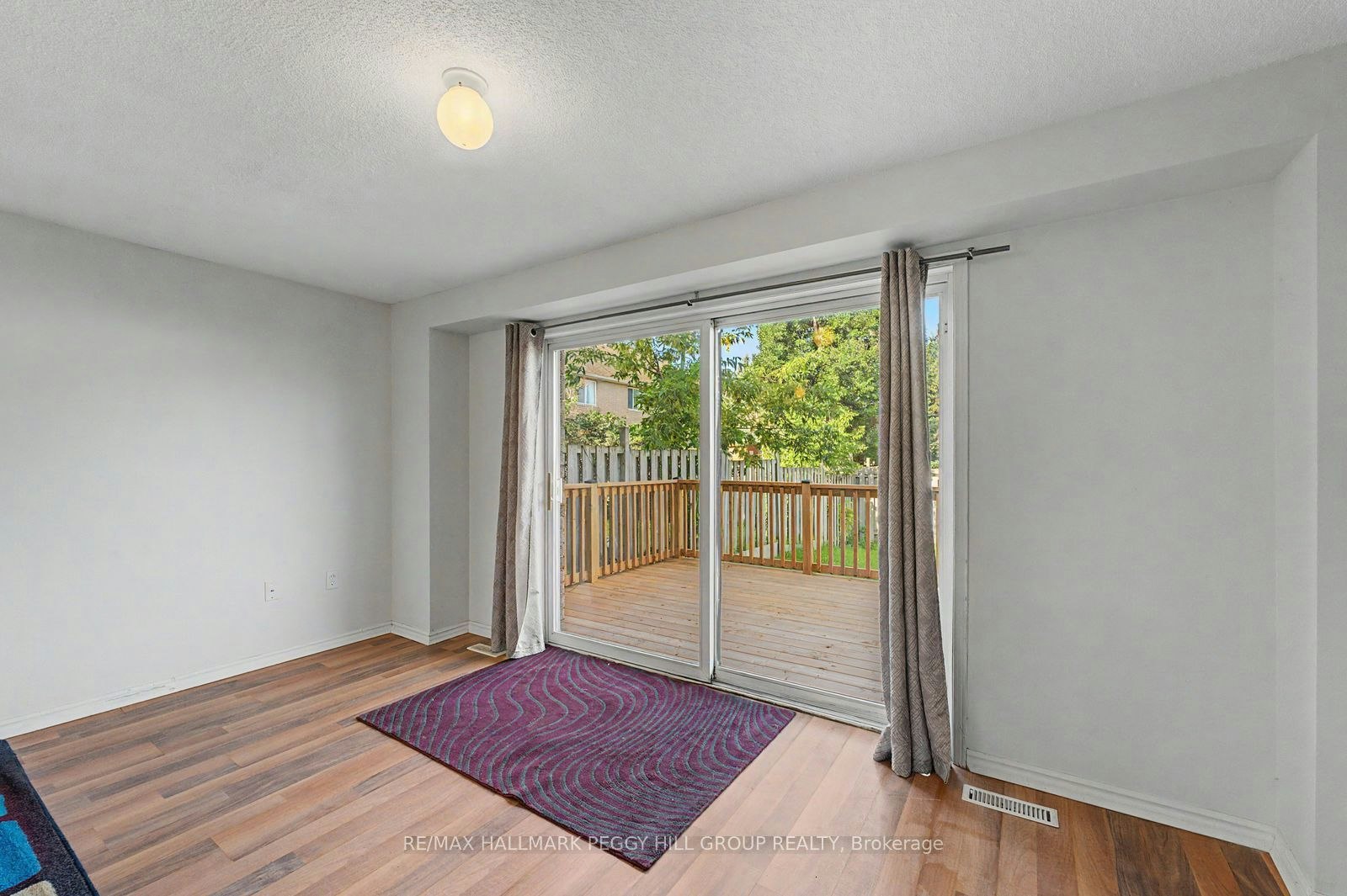 8 Epsom Road, Barrie, ON, L4M 6R7 - 5