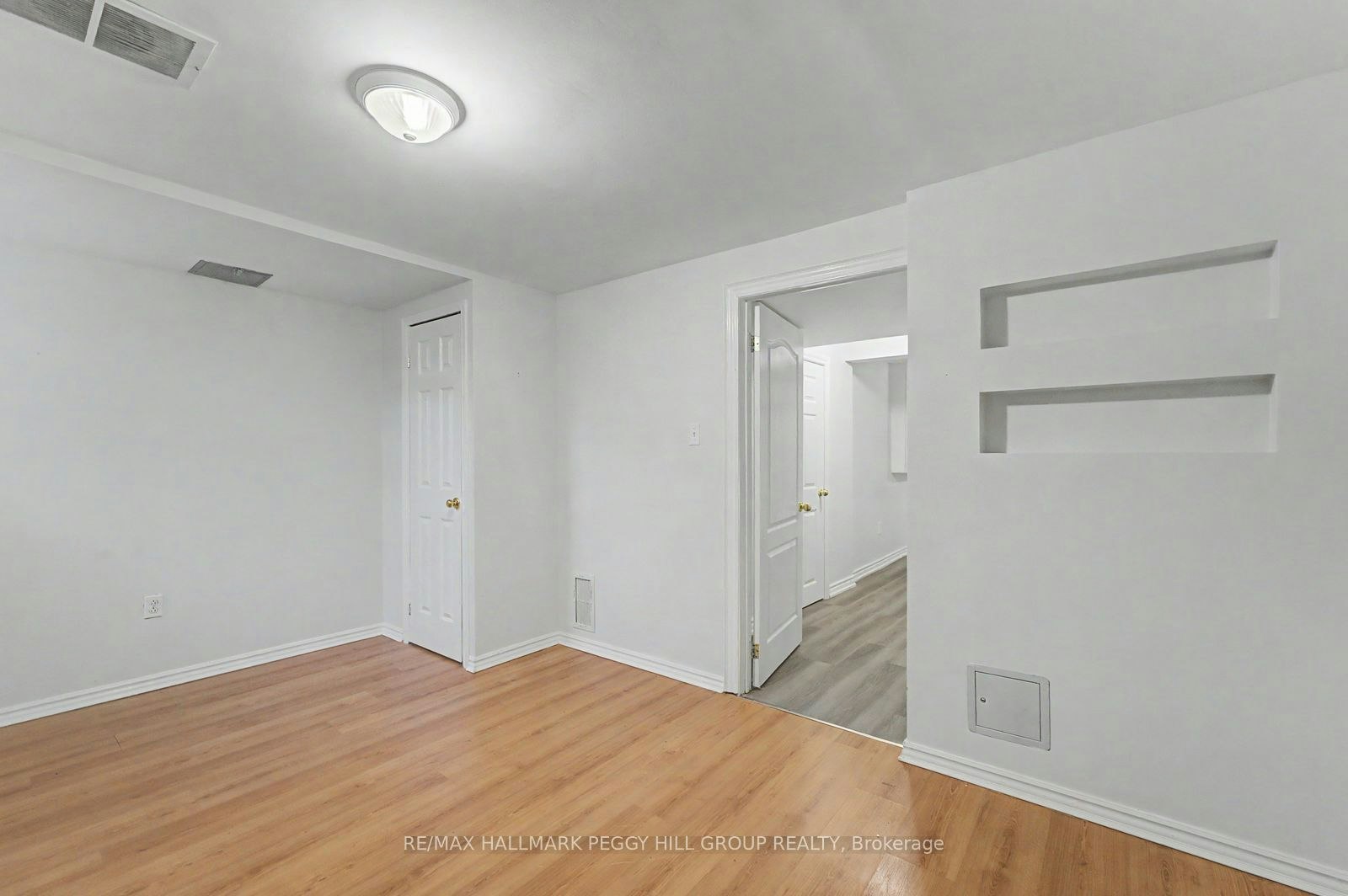 8 Epsom Road, Barrie, ON, L4M 6R7 - 12