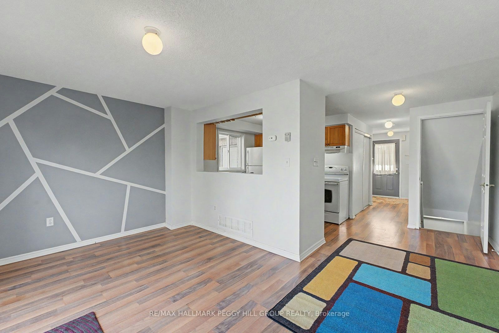 8 Epsom Road, Barrie, ON, L4M 6R7 - 2