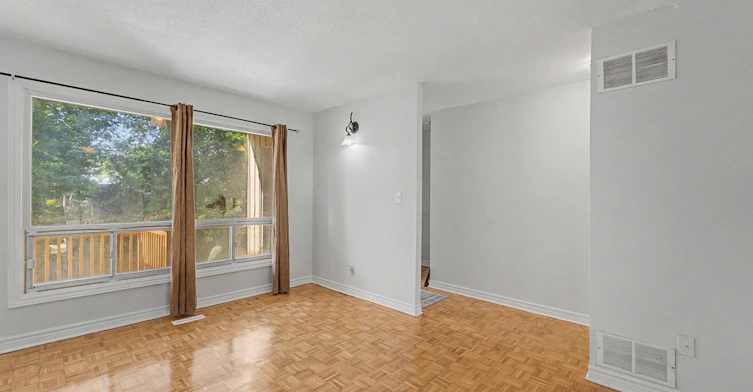 25-275 Blake Street, Barrie, ON, L4M 1K7 - 2