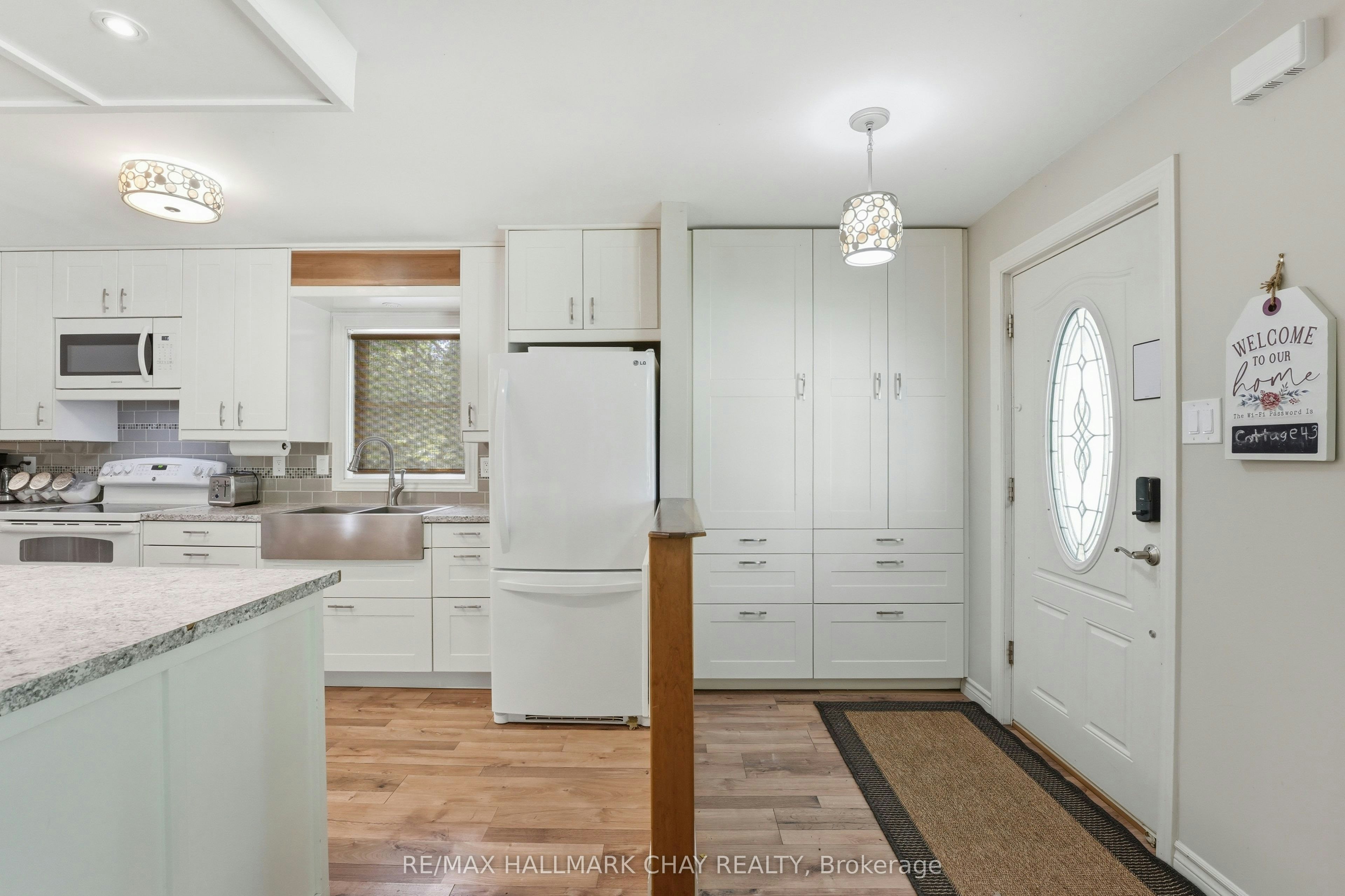 43 Fourth Street, Tiny, ON, L0L 2J0 - 8