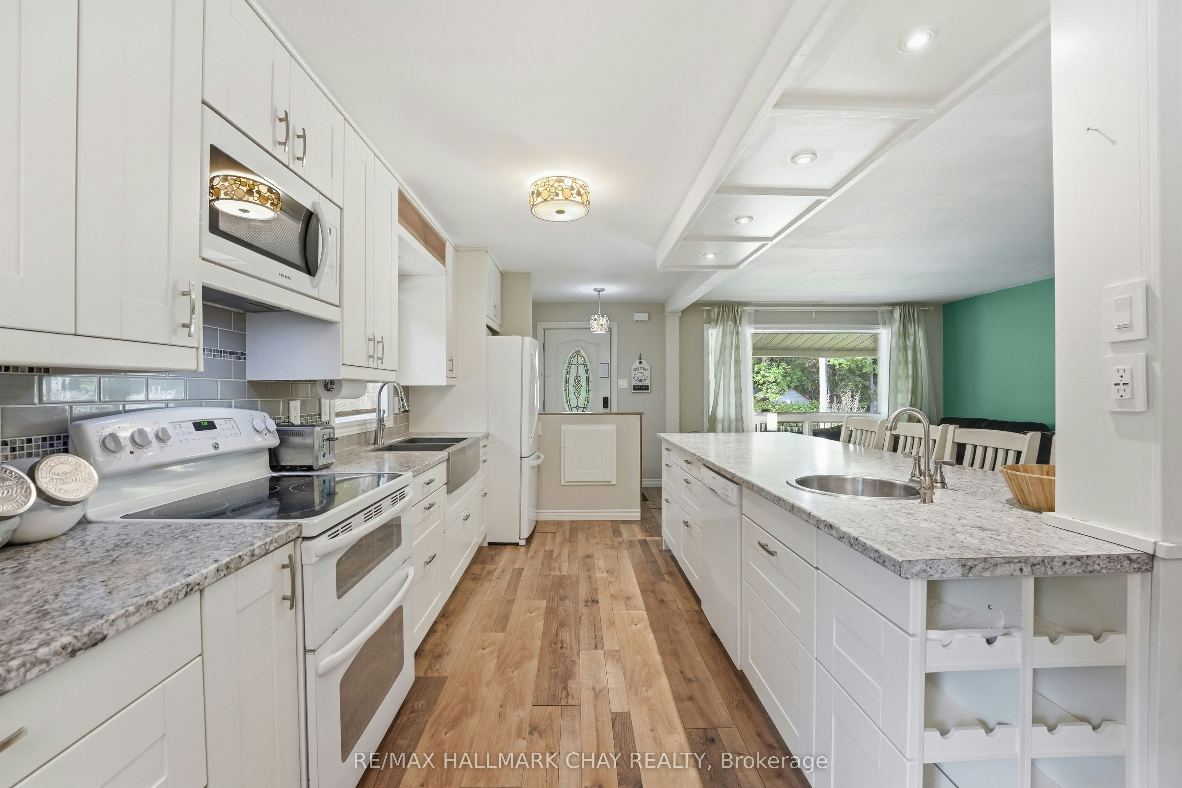 43 Fourth Street, Tiny, ON, L0L 2J0 - 11