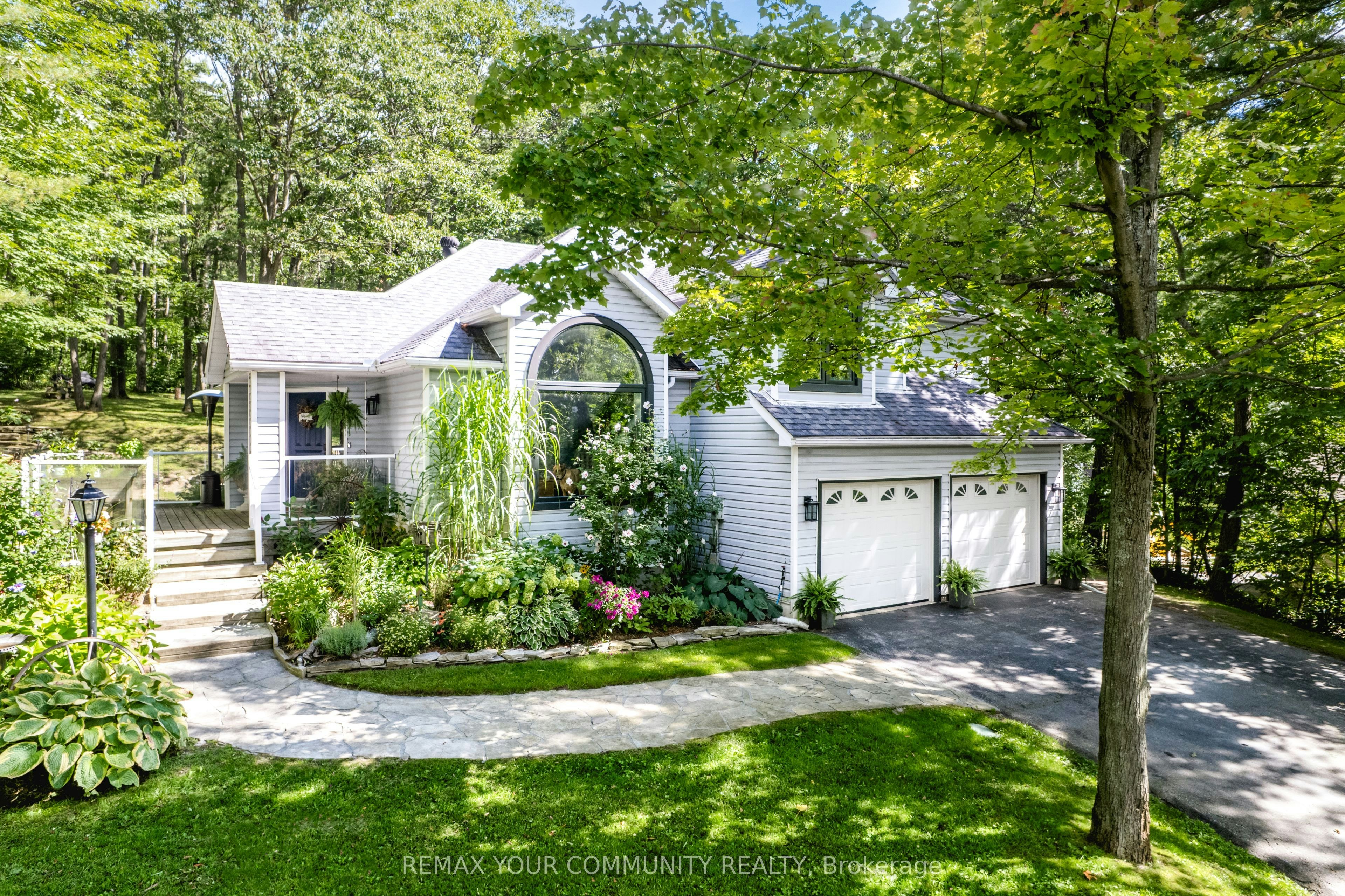 321 Miller Drive, Springwater, ON, L4N 9X6