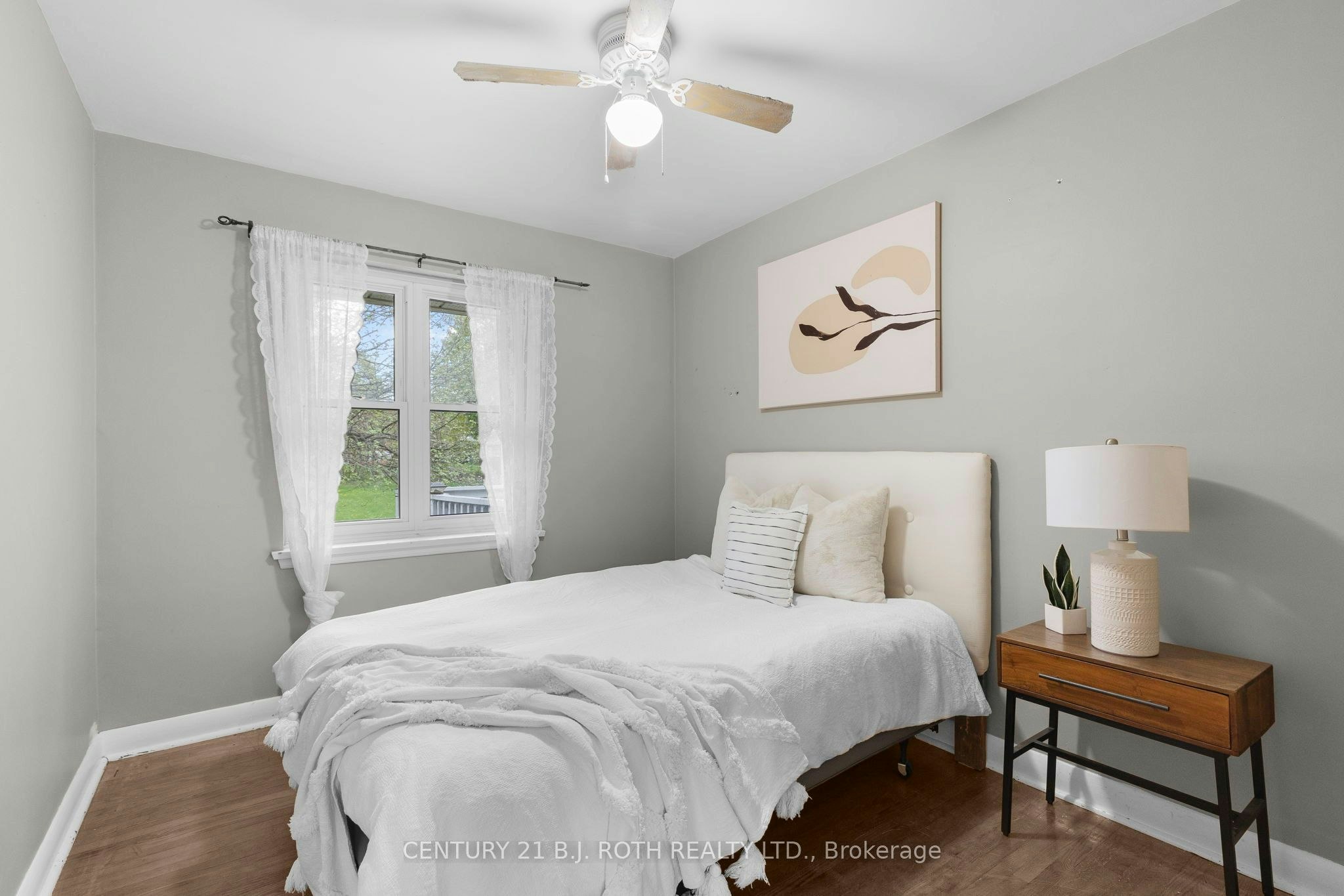 Main Level-243 Wellington Street E, Barrie, ON, L4M 2E4 - 12