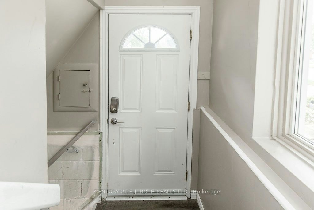Main Level-243 Wellington Street E, Barrie, ON, L4M 2E4 - 15