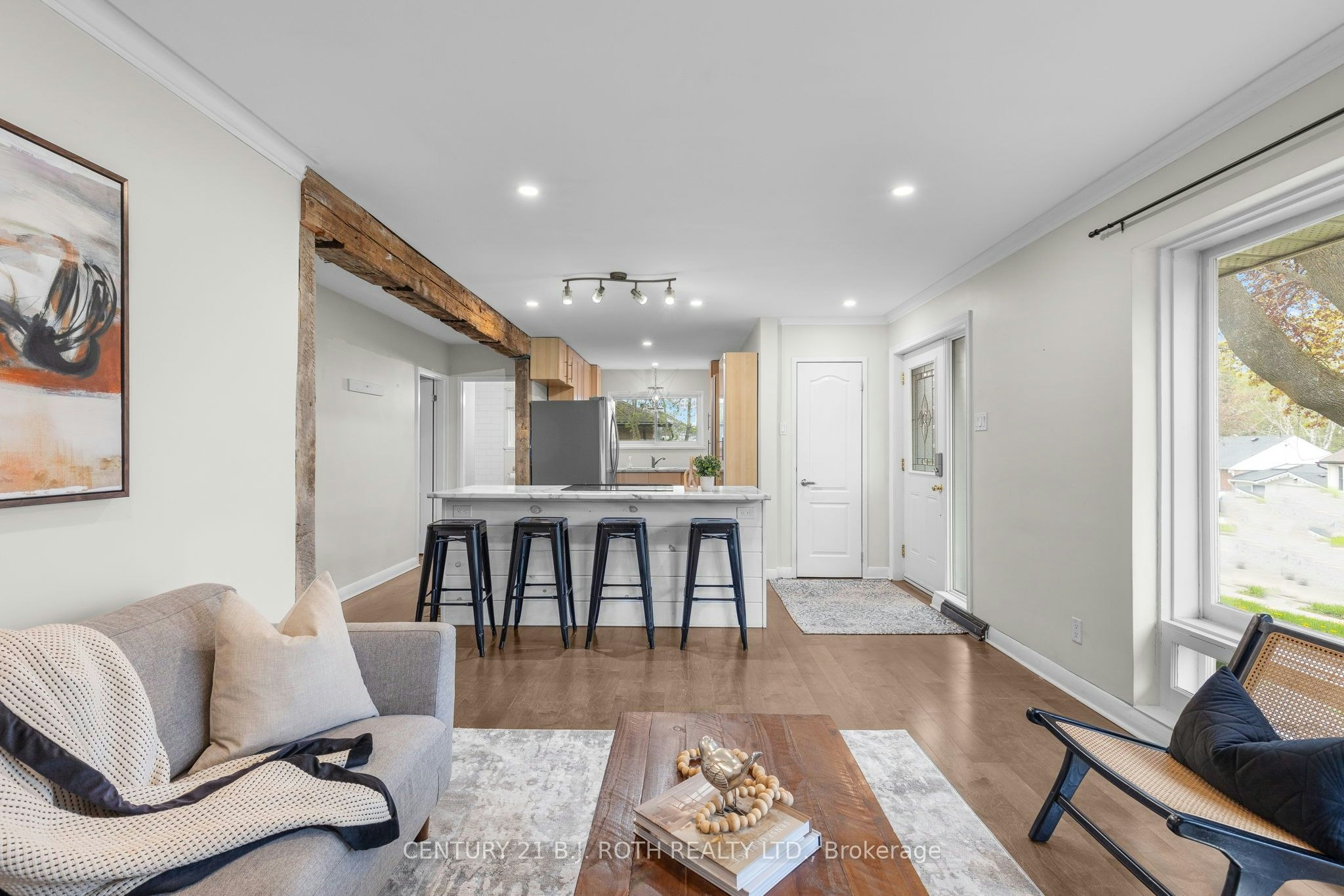 Main Level-243 Wellington Street E, Barrie, ON, L4M 2E4 - 7