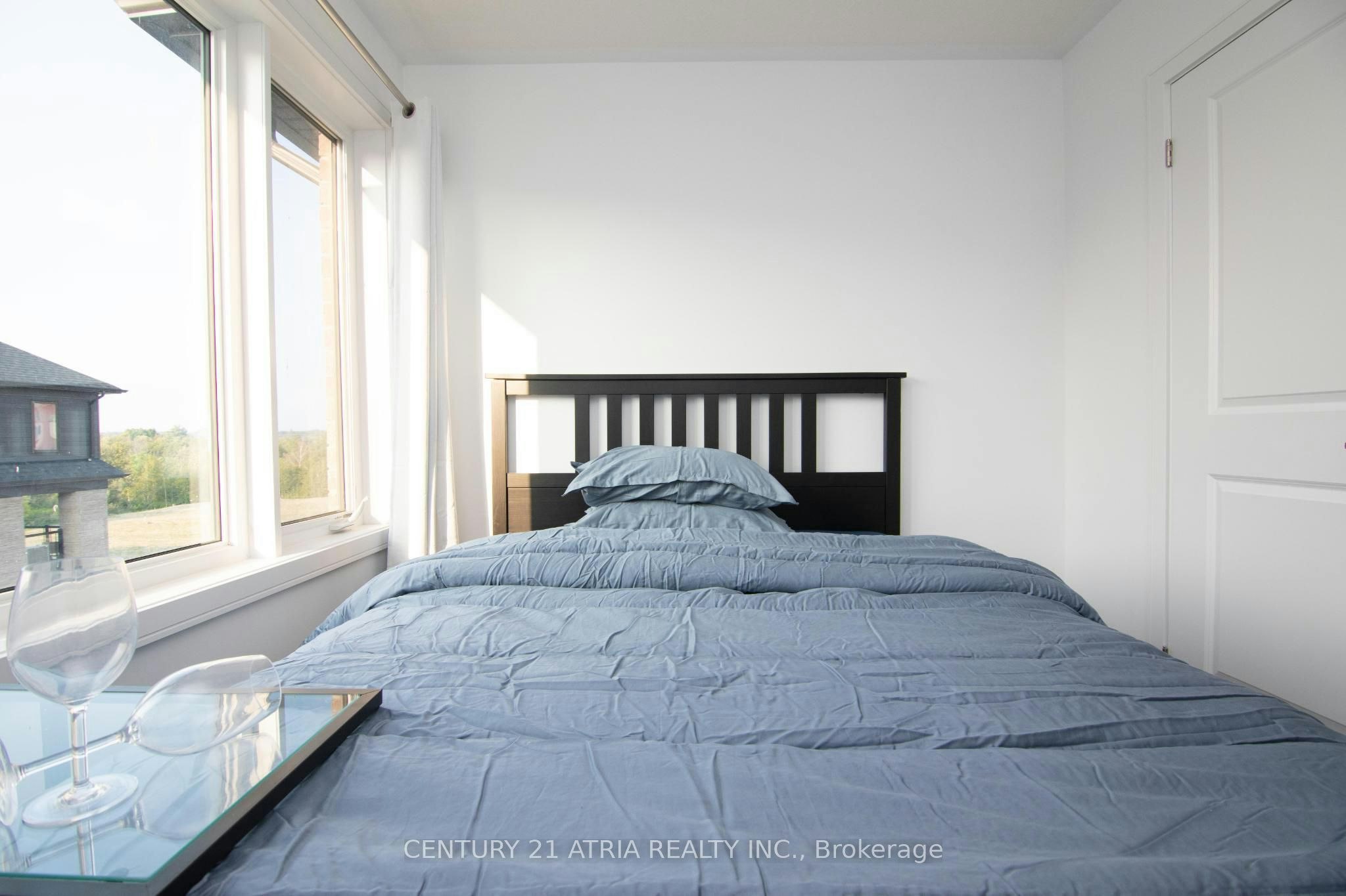 103 Appletree Lane N, Barrie, ON, L9J 0N9 - 4