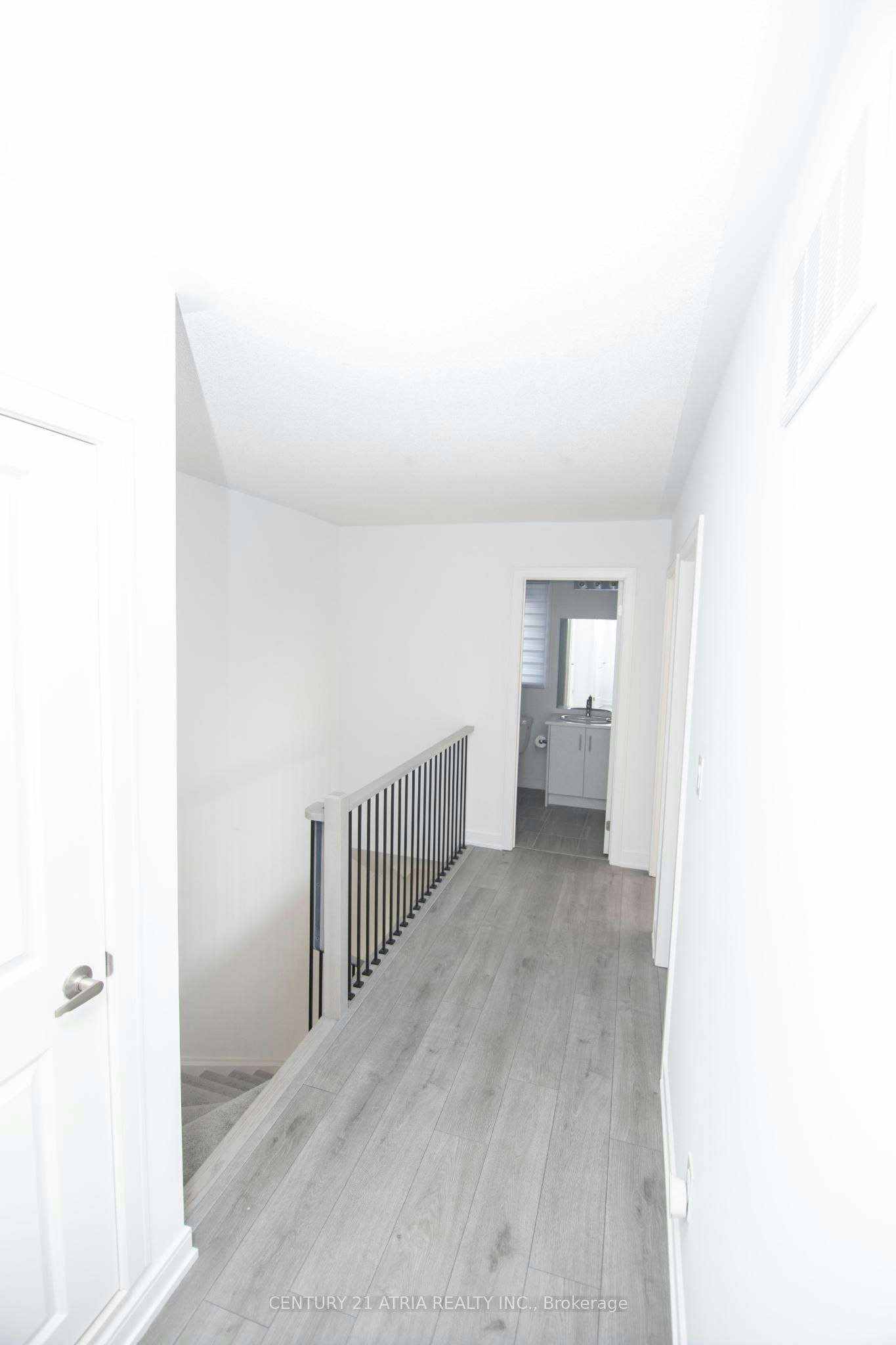 103 Appletree Lane N, Barrie, ON, L9J 0N9 - 7