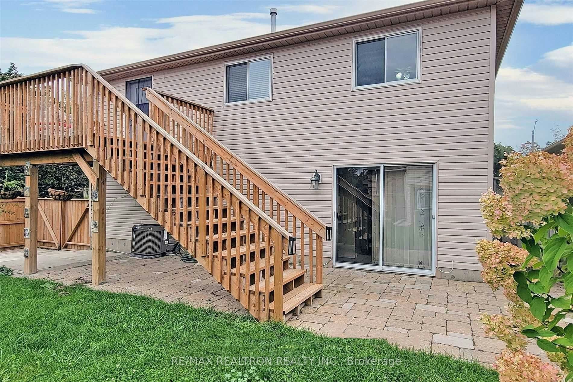 48 Jones Drive, Barrie, ON, L4M 6H7 - 8