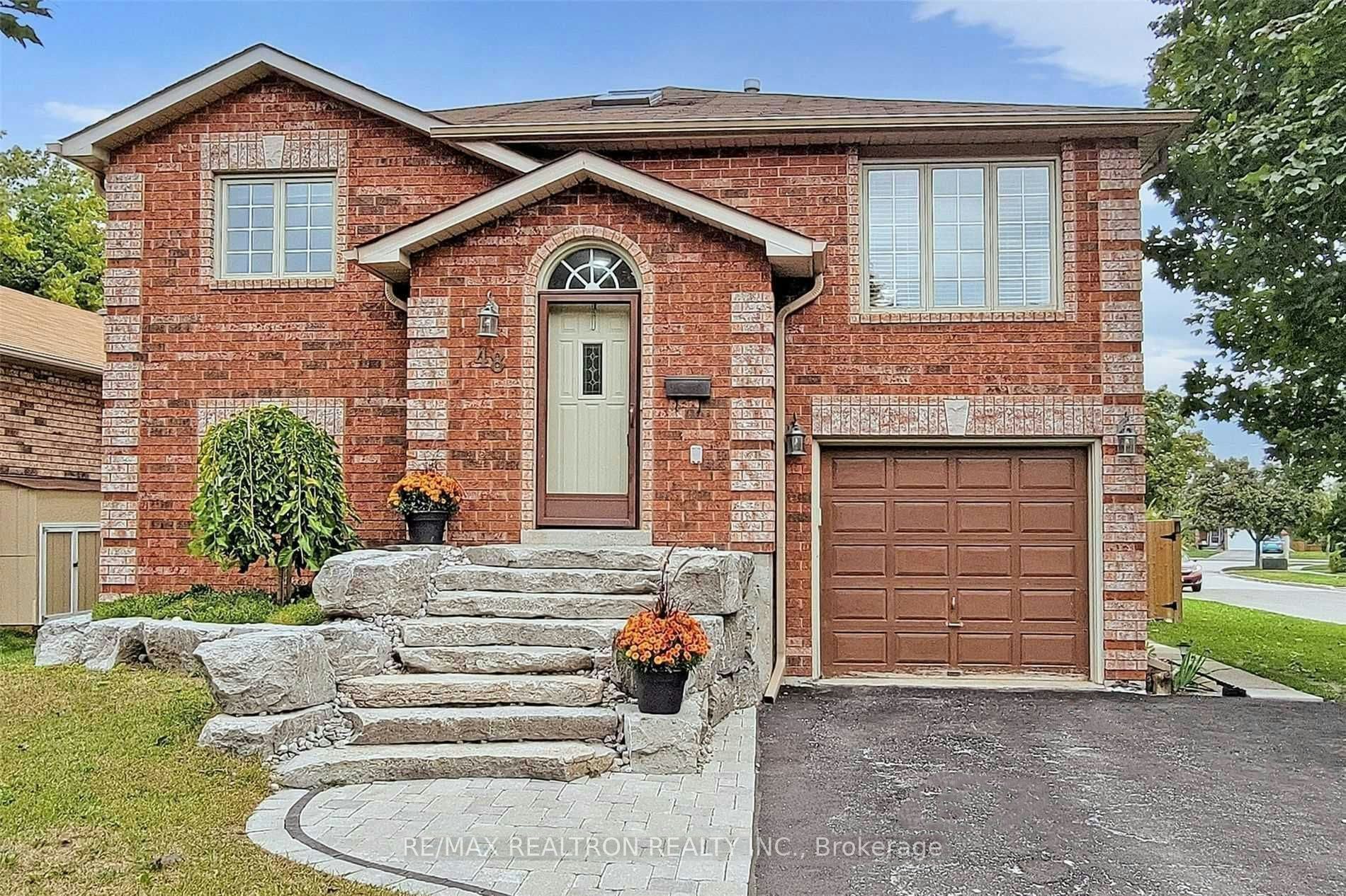 48 Jones Drive, Barrie, ON, L4M 6H7