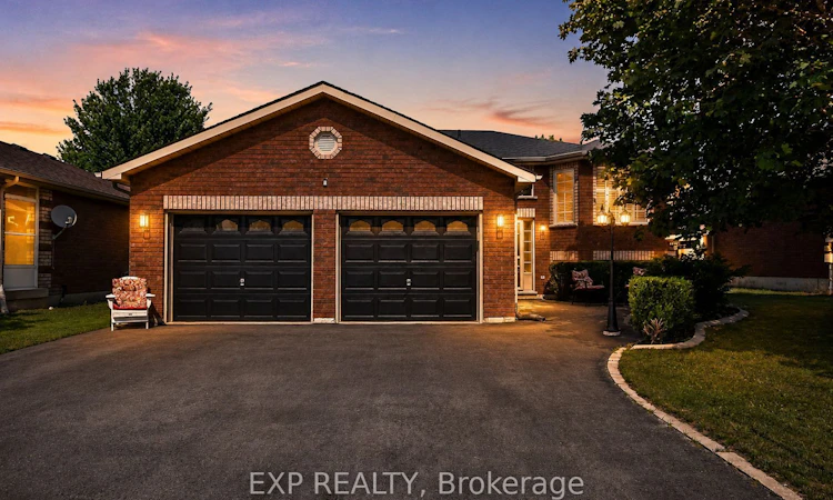 7 Hunter Court