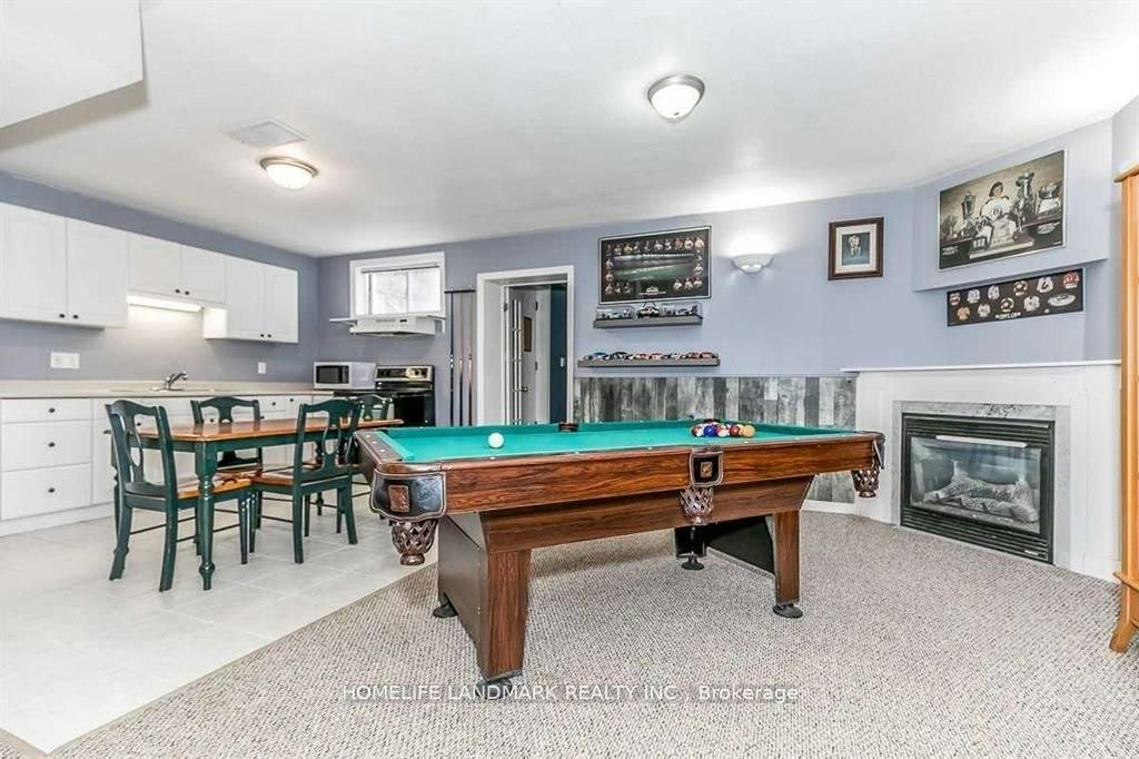 B 41 Gross Drive, Barrie, ON, L4N 0P2