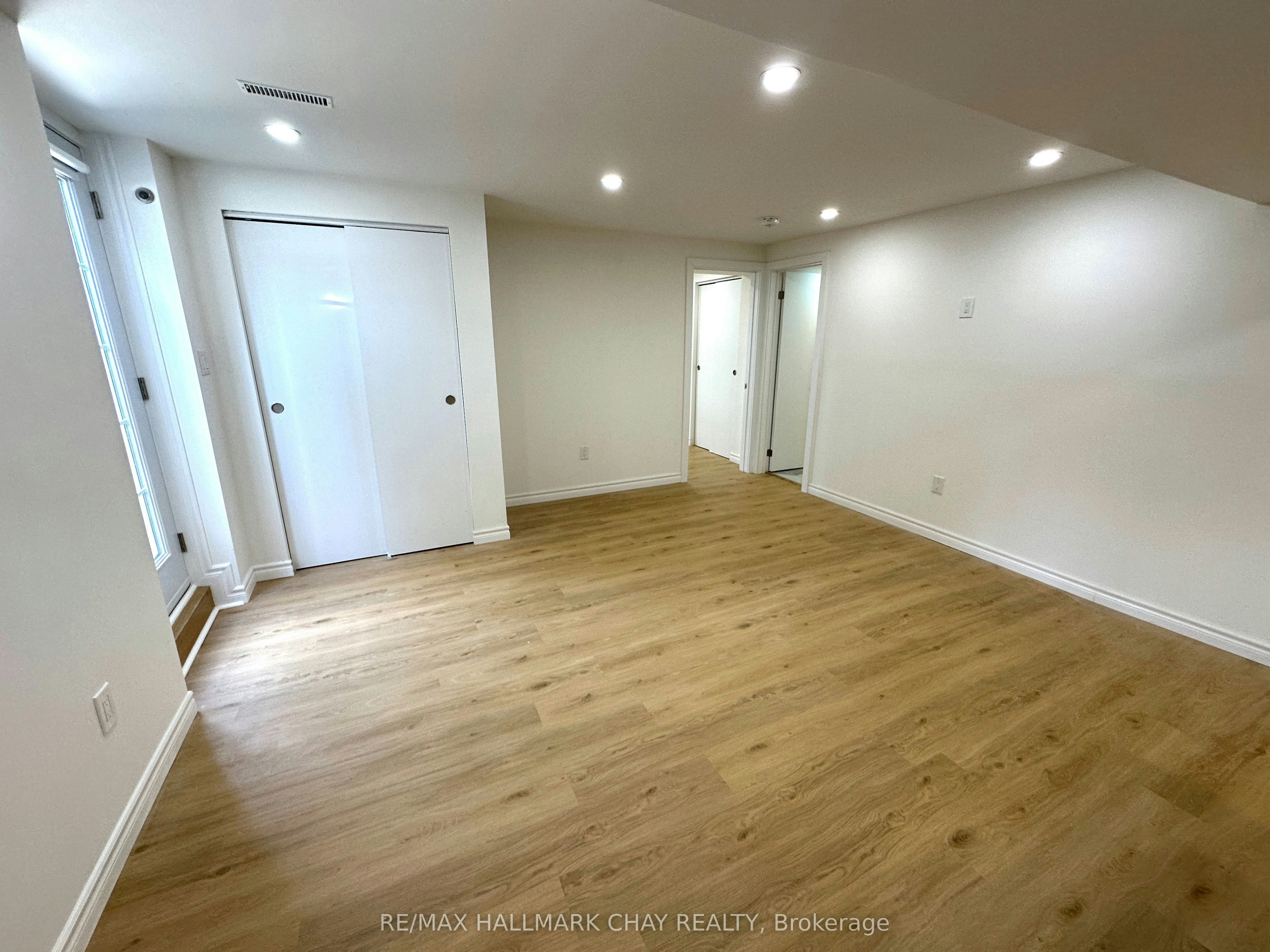 Lower-1 Touchette Drive, Barrie, ON, L4N 7L8 - 16