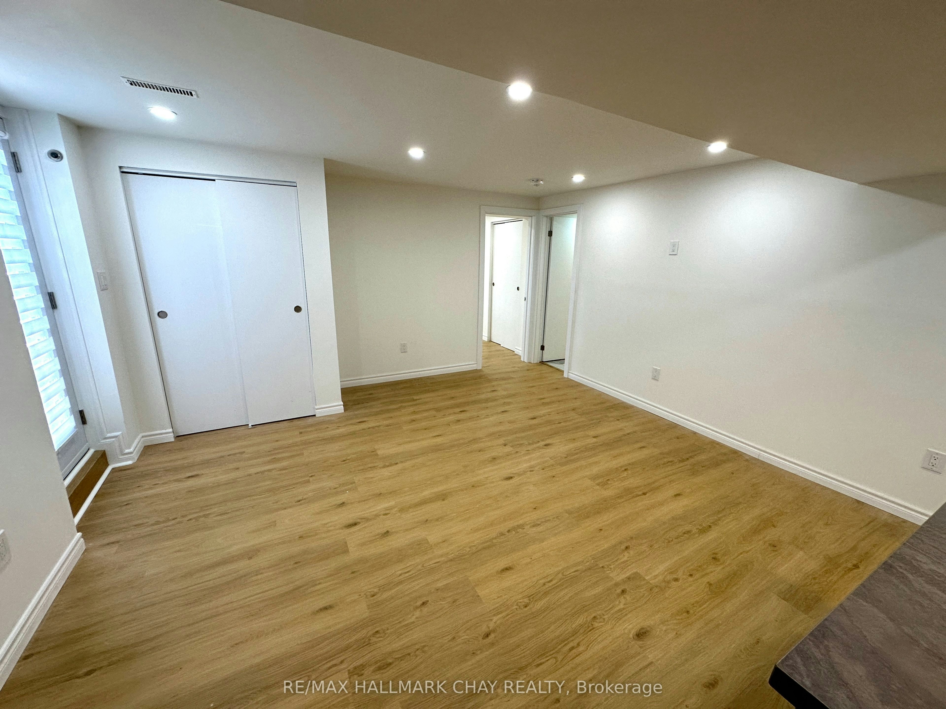 Lower-1 Touchette Drive, Barrie, ON, L4N 7L8 - 17