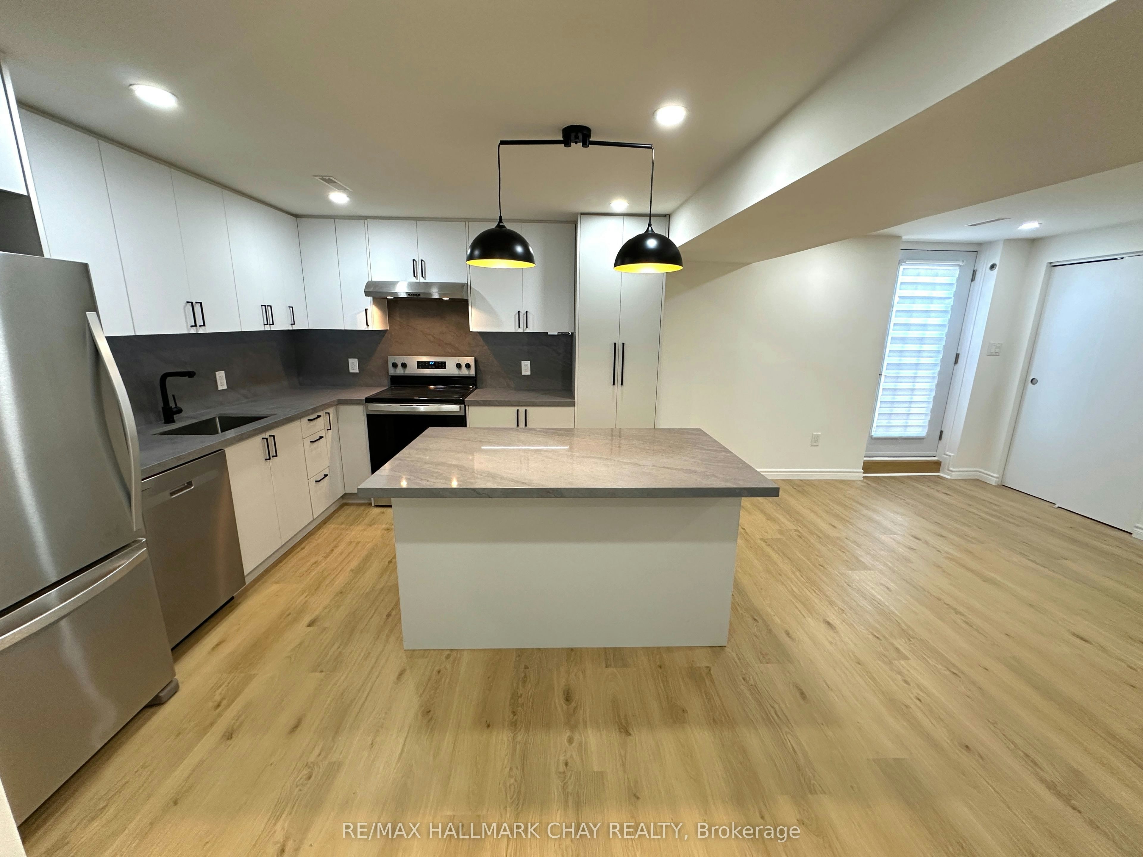 Lower-1 Touchette Drive, Barrie, ON, L4N 7L8 - 7