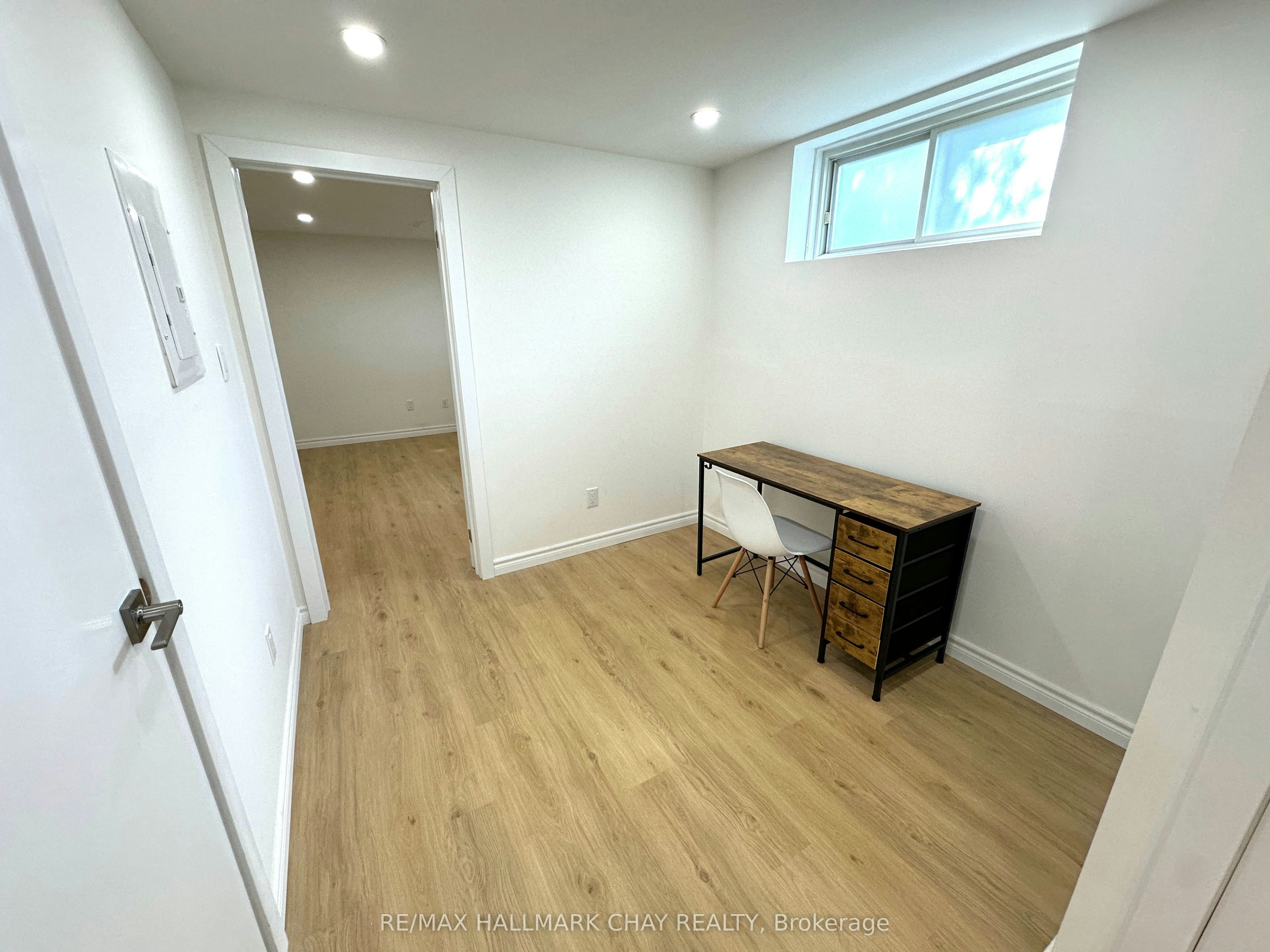 Lower-1 Touchette Drive, Barrie, ON, L4N 7L8 - 26
