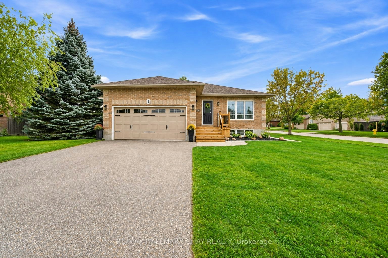 Lower-1 Touchette Drive, Barrie, ON, L4N 7L8