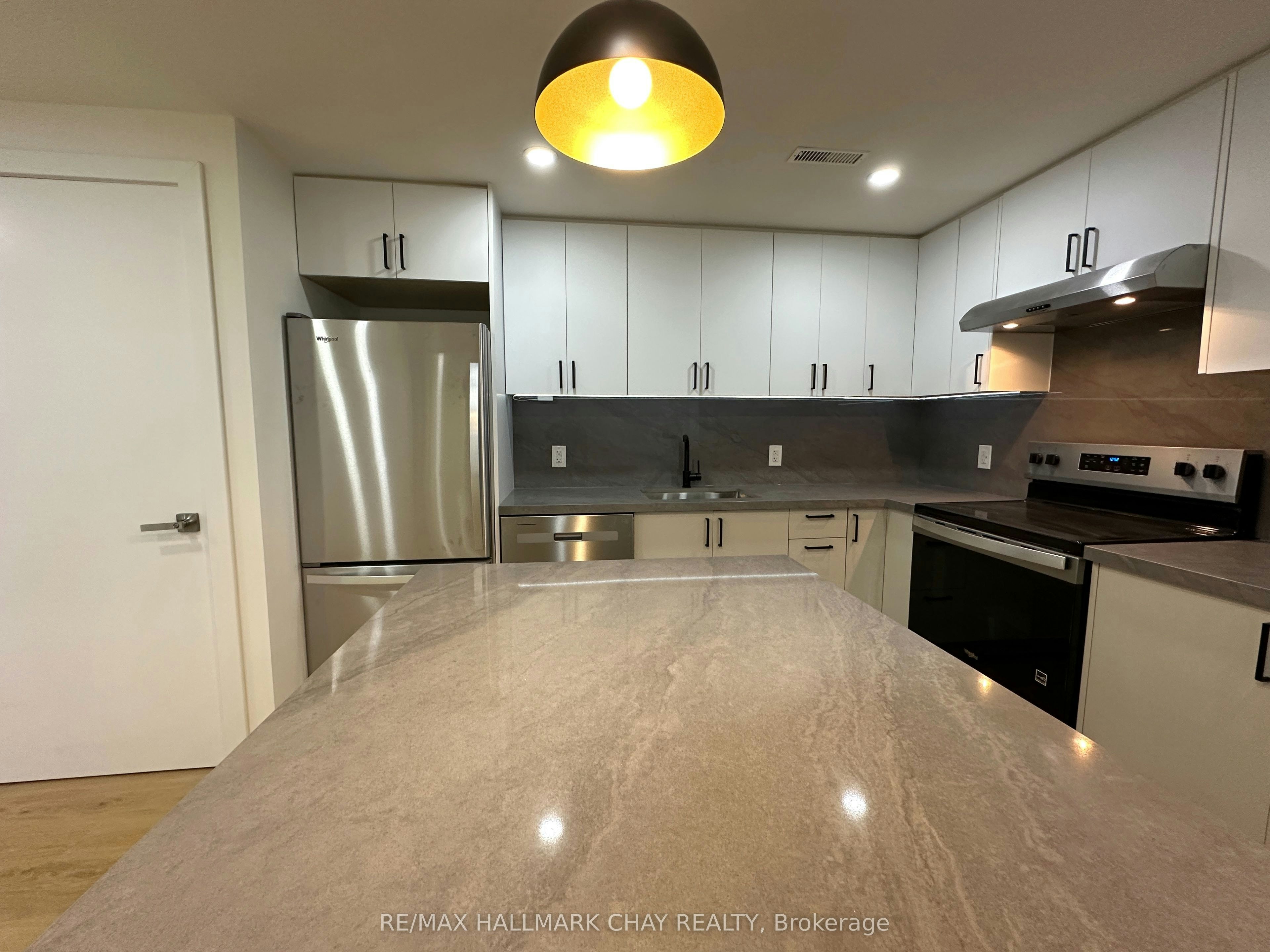 Lower-1 Touchette Drive, Barrie, ON, L4N 7L8 - 10