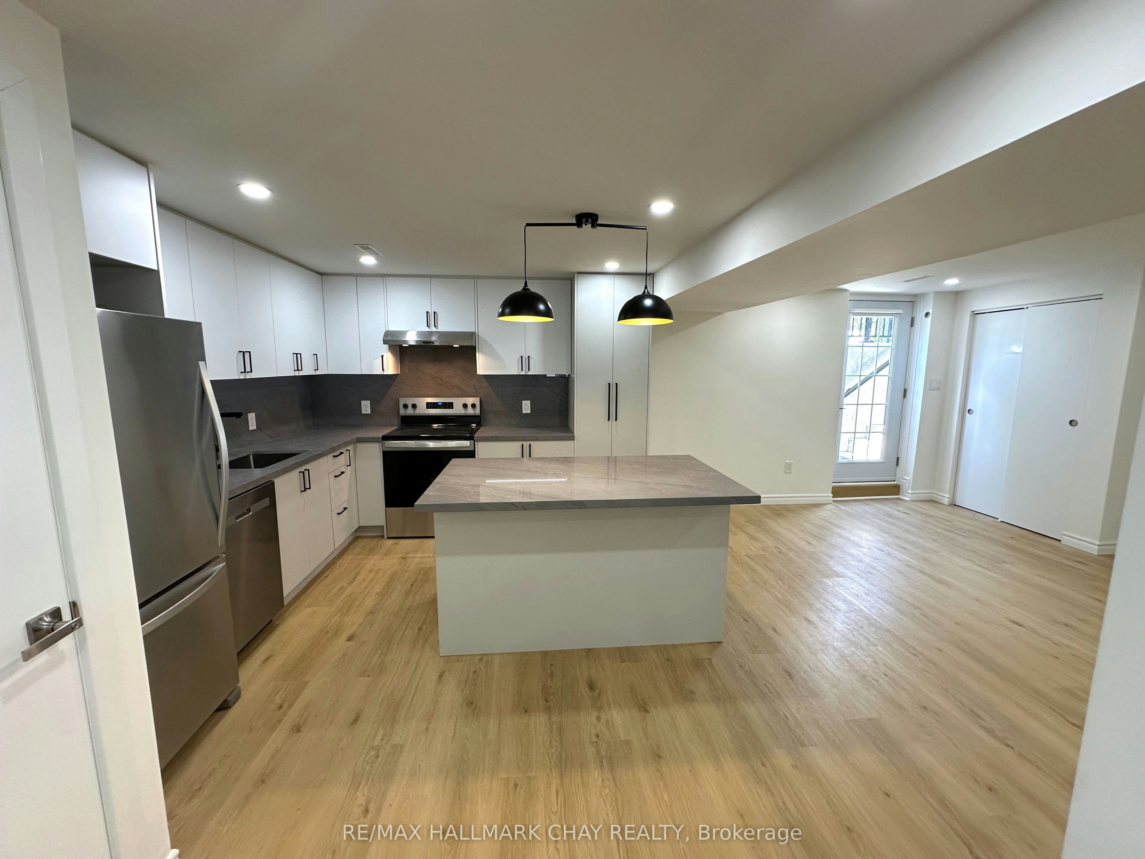 Lower-1 Touchette Drive, Barrie, ON, L4N 7L8 - 29