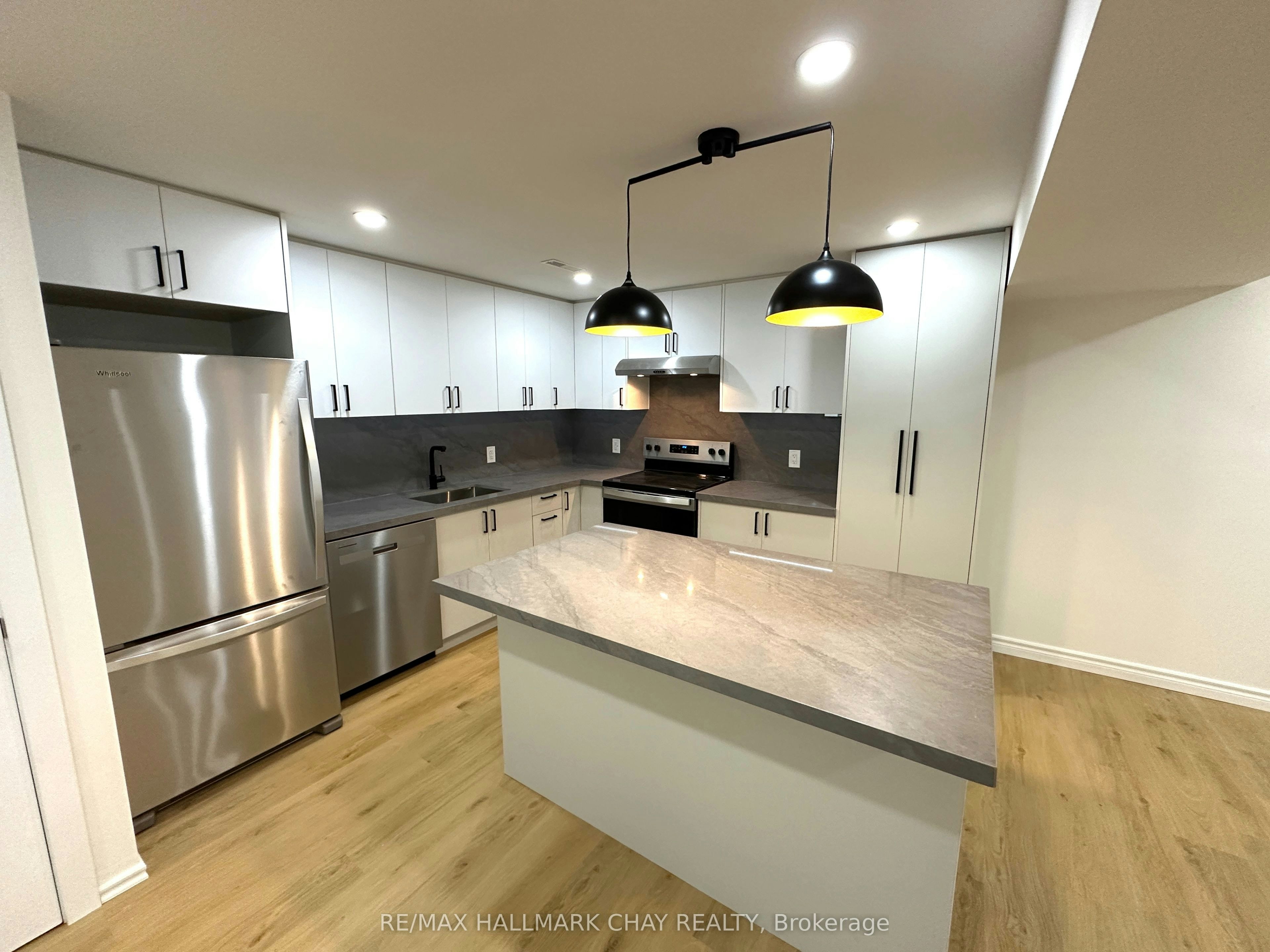 Lower-1 Touchette Drive, Barrie, ON, L4N 7L8 - 9