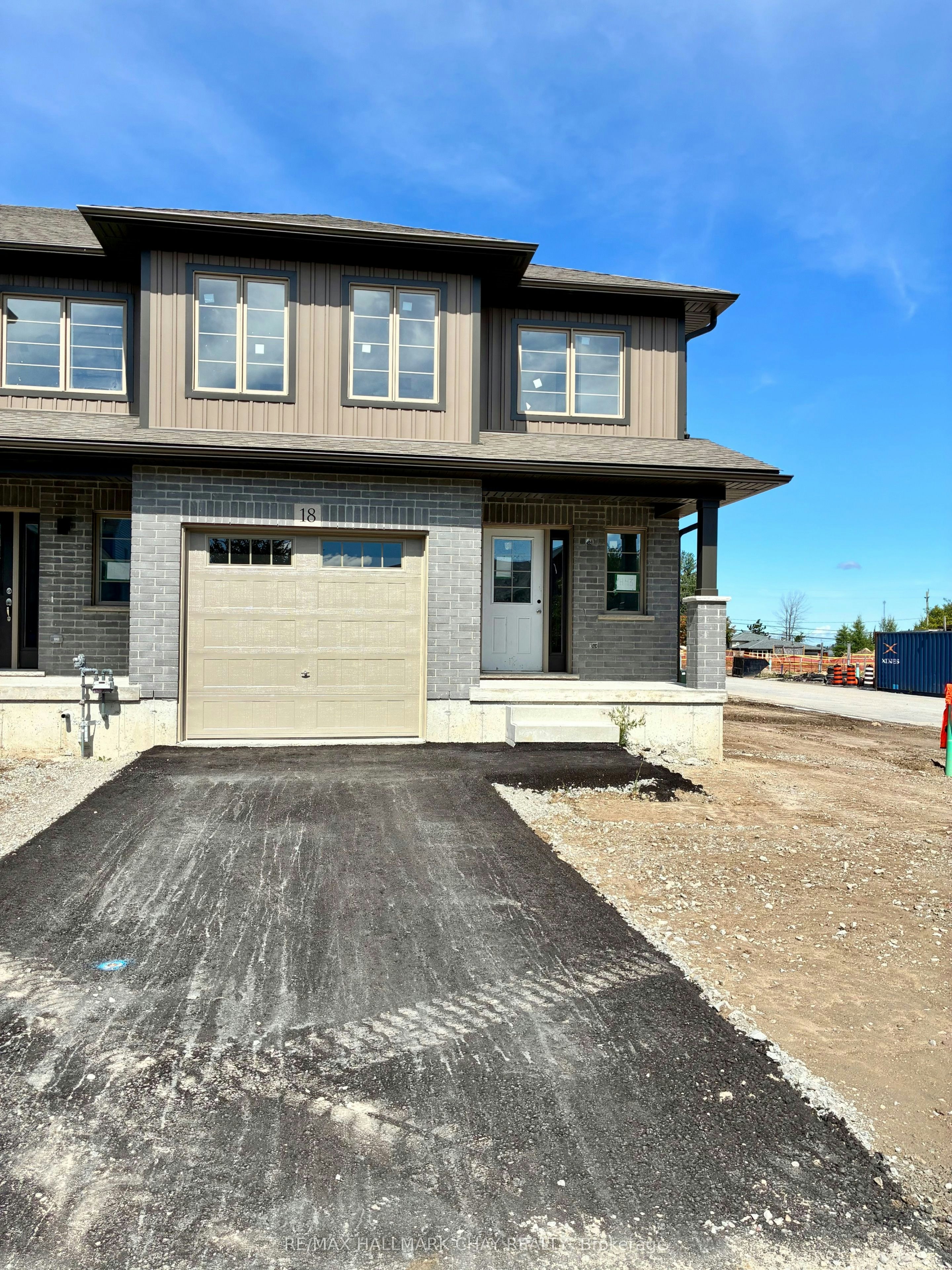 18 Beverly Street, Springwater, ON, L0L 1P0