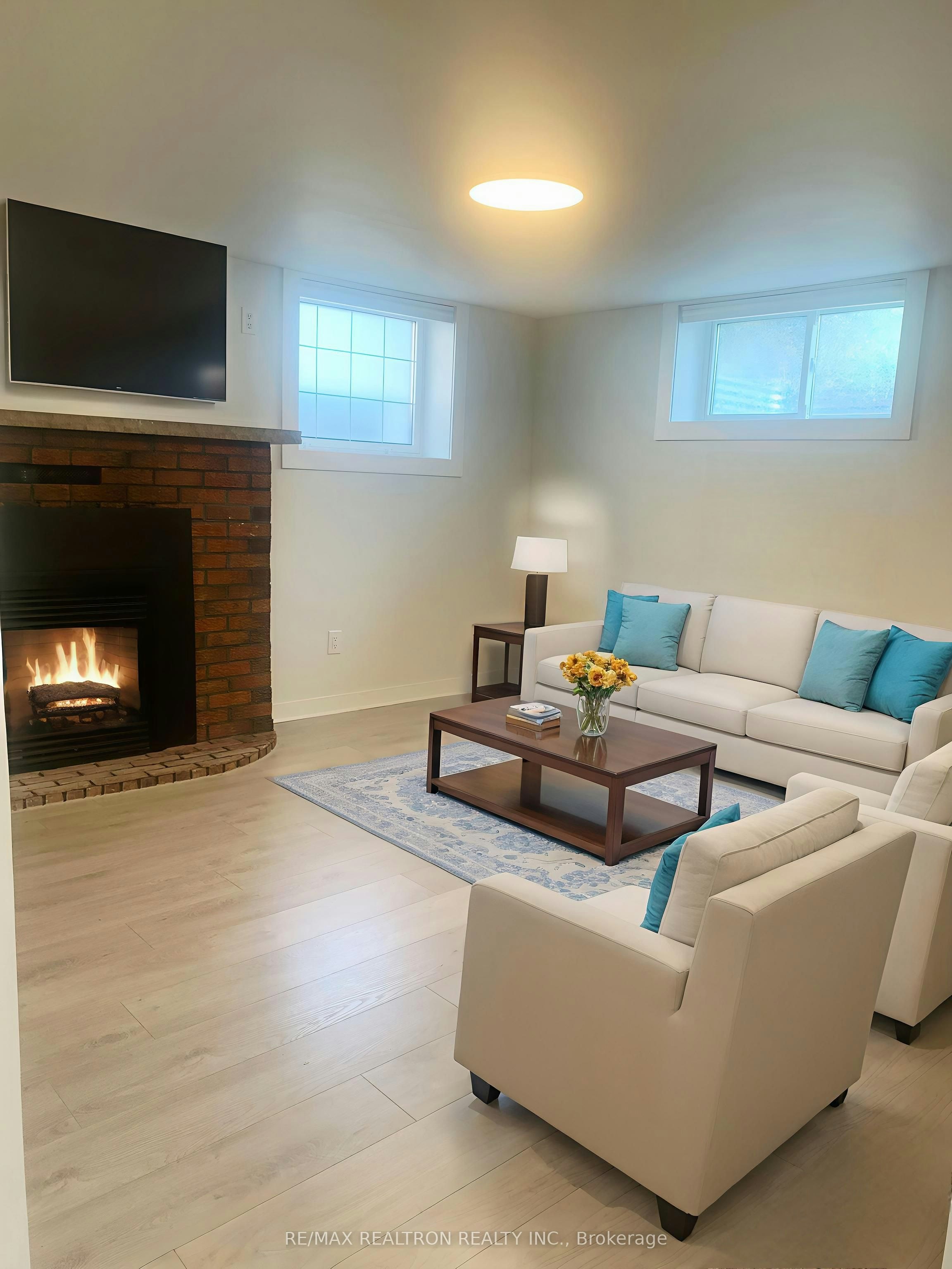 Unit 1-44 Cynthia Court, Barrie, ON, L4M 2X4 - 10