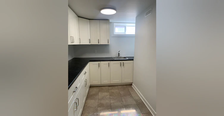 Unit 1-44 Cynthia Court, Barrie, ON, L4M 2X4 - 5