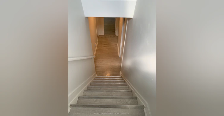 Unit 1-44 Cynthia Court, Barrie, ON, L4M 2X4 - 3