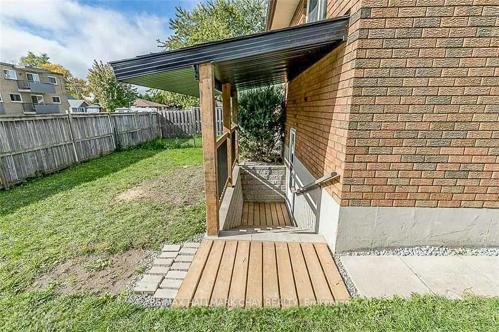 #LOWER-3 Buchanan Street, Barrie, ON, L4M 6B7 - 2
