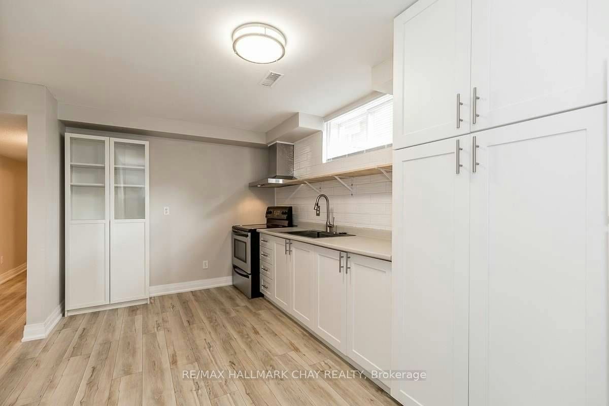 #LOWER-3 Buchanan Street, Barrie, ON, L4M 6B7 - 5