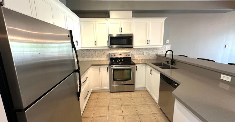 18 Claudio Crescent, Barrie, ON, L4N 6L5 - 6