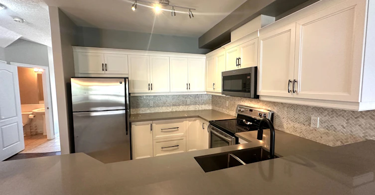 18 Claudio Crescent, Barrie, ON, L4N 6L5 - 7