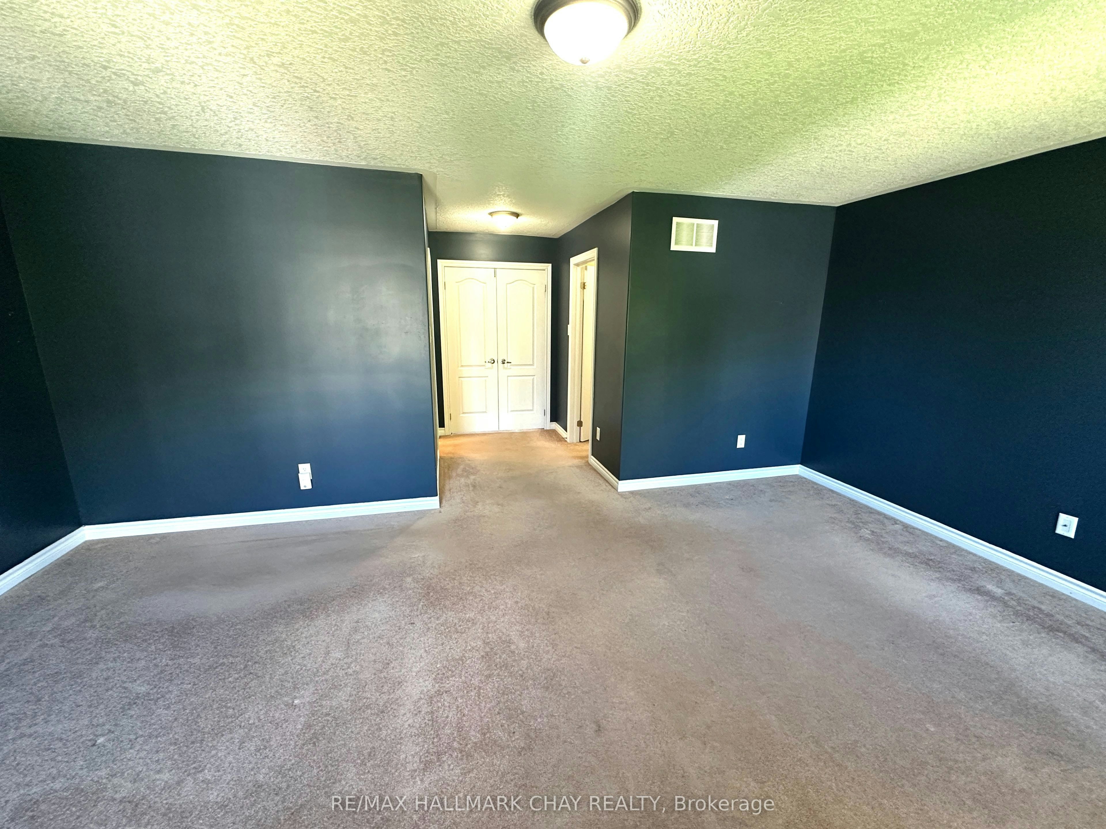 18 Claudio Crescent, Barrie, ON, L4N 6L5 - 19