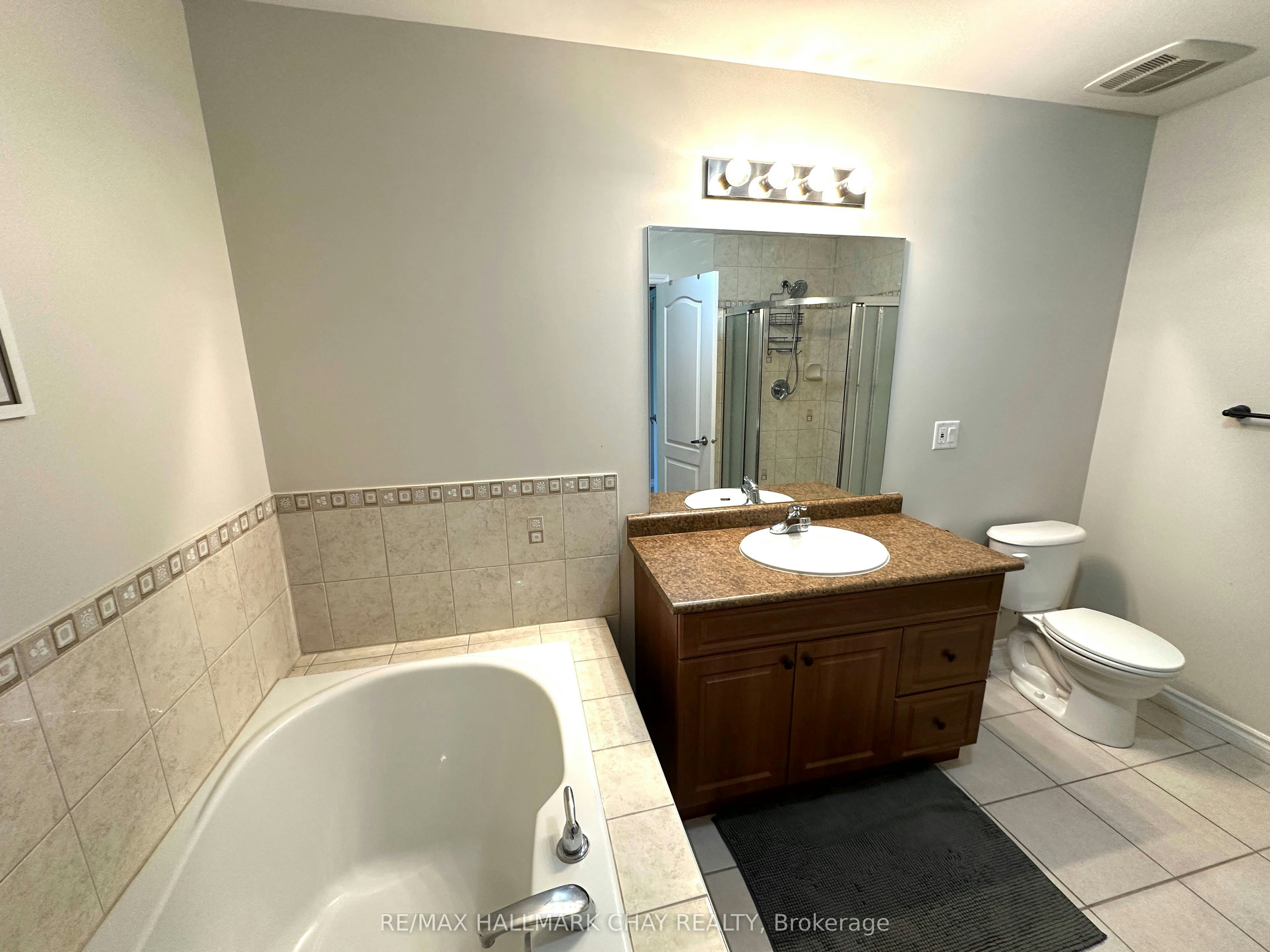 18 Claudio Crescent, Barrie, ON, L4N 6L5 - 20