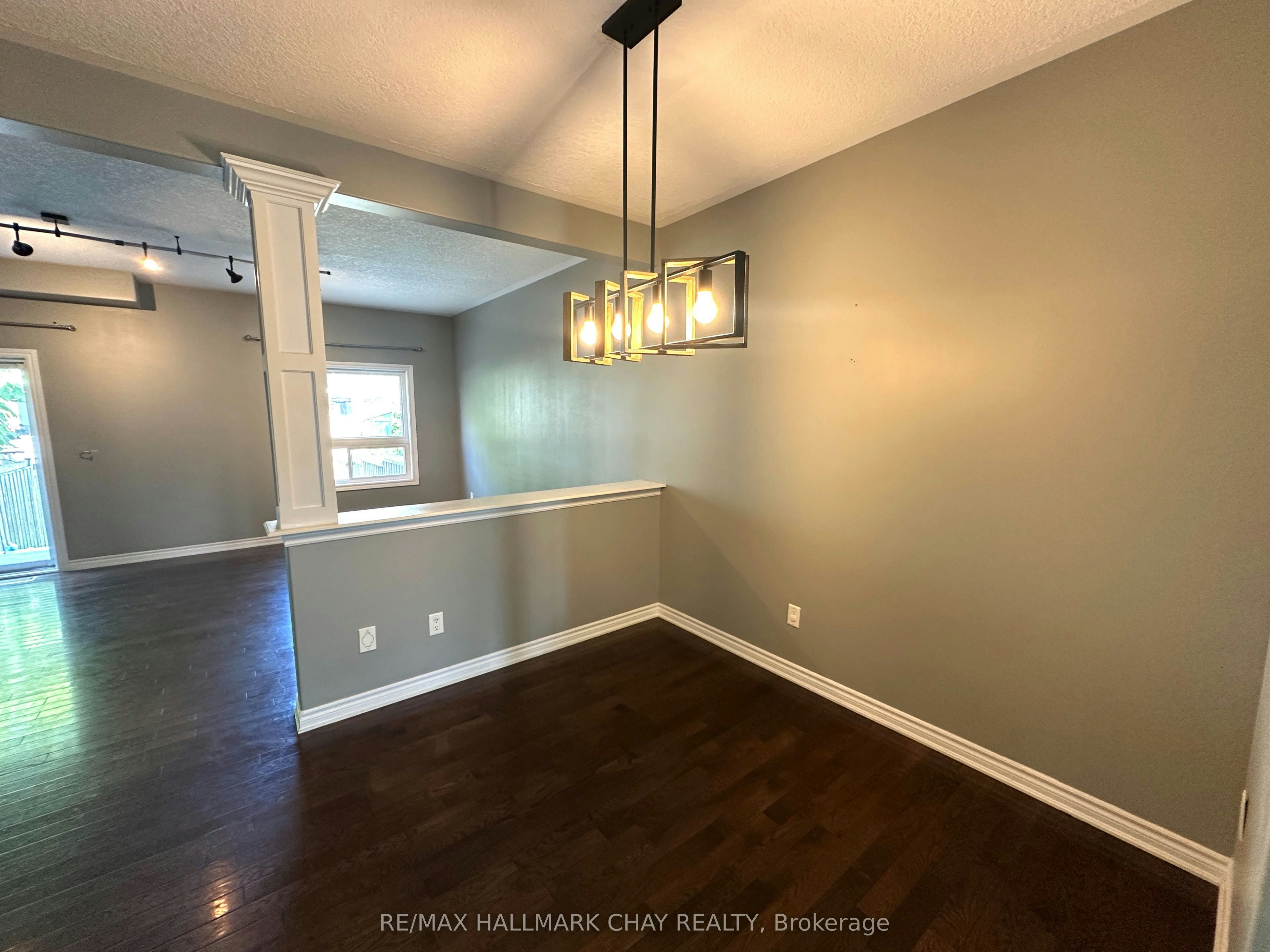 18 Claudio Crescent, Barrie, ON, L4N 6L5 - 11