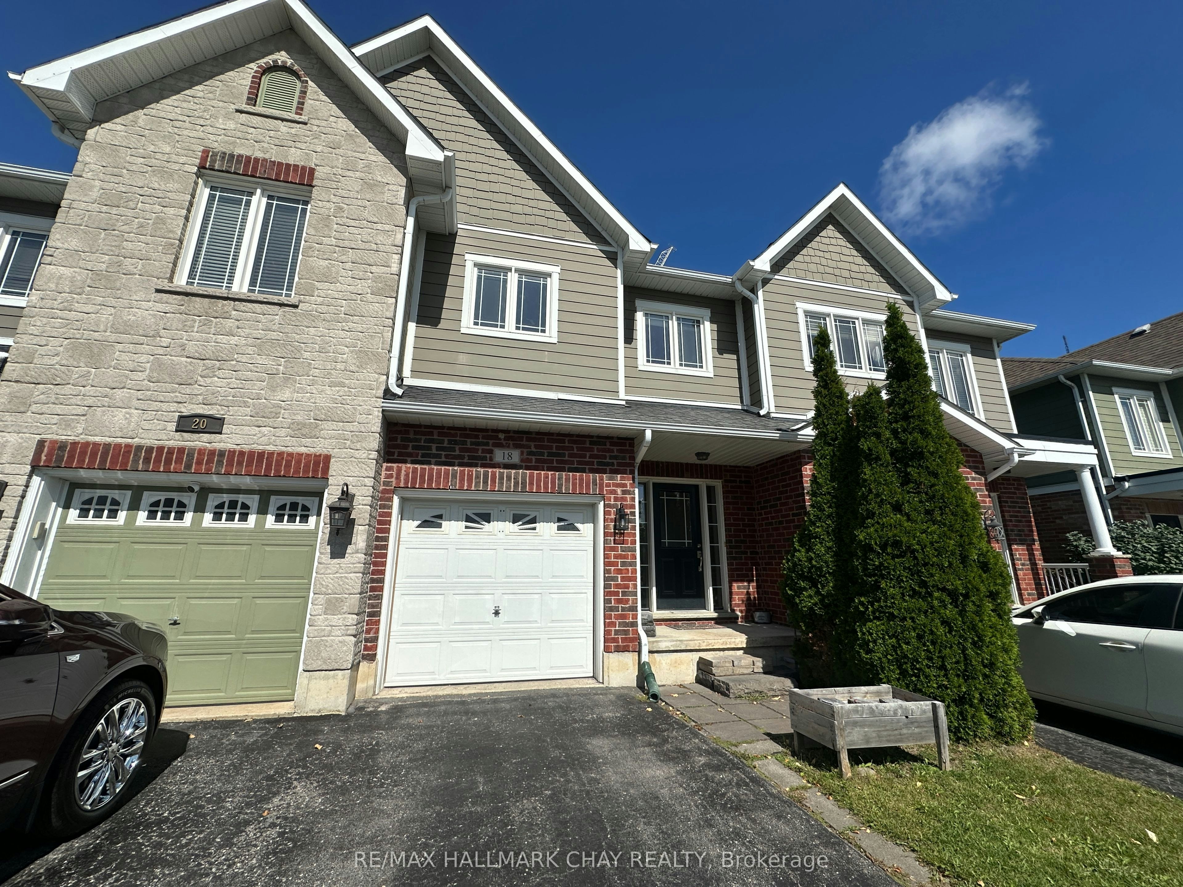 18 Claudio Crescent, Barrie, ON, L4N 6L5