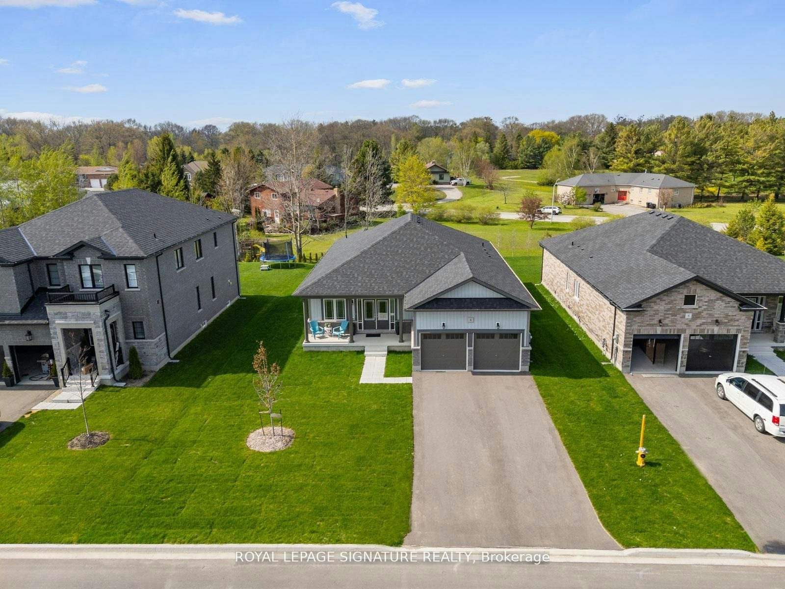 8 Misty Ridge Road, Wasaga Beach, ON, L9Z 0R8